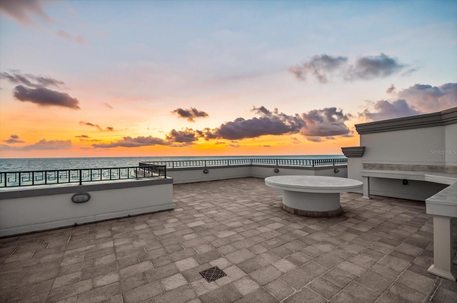 810 ELDORADO AVE, CLEARWATER BEACH, FL — photo 56