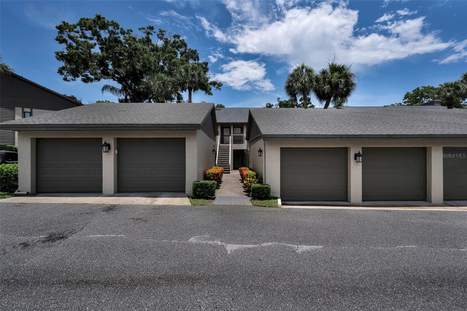 3165 LANDMARK DR #711, CLEARWATER, FL — photo 2