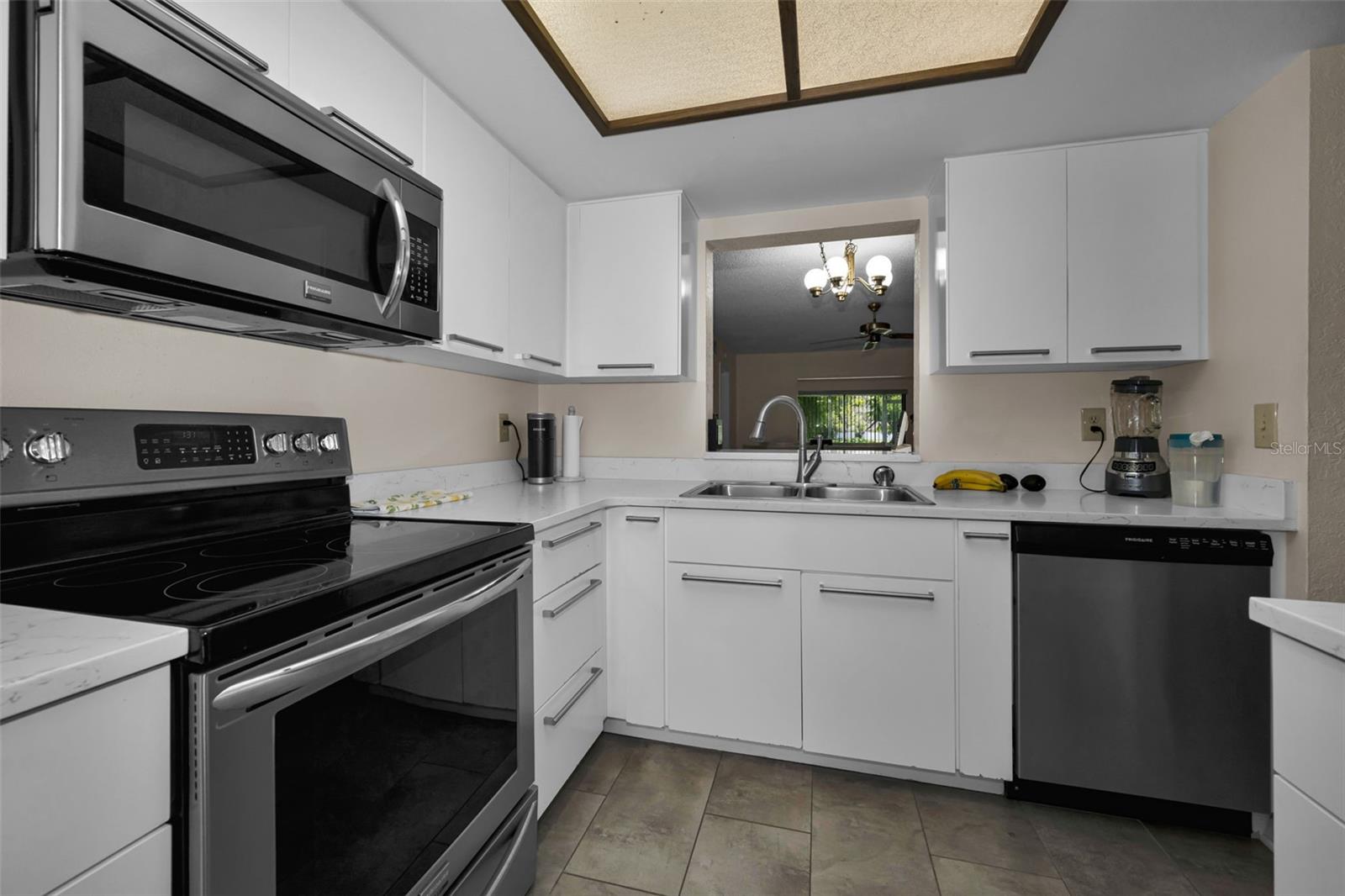 3165 LANDMARK DR #711, CLEARWATER, FL — photo 4