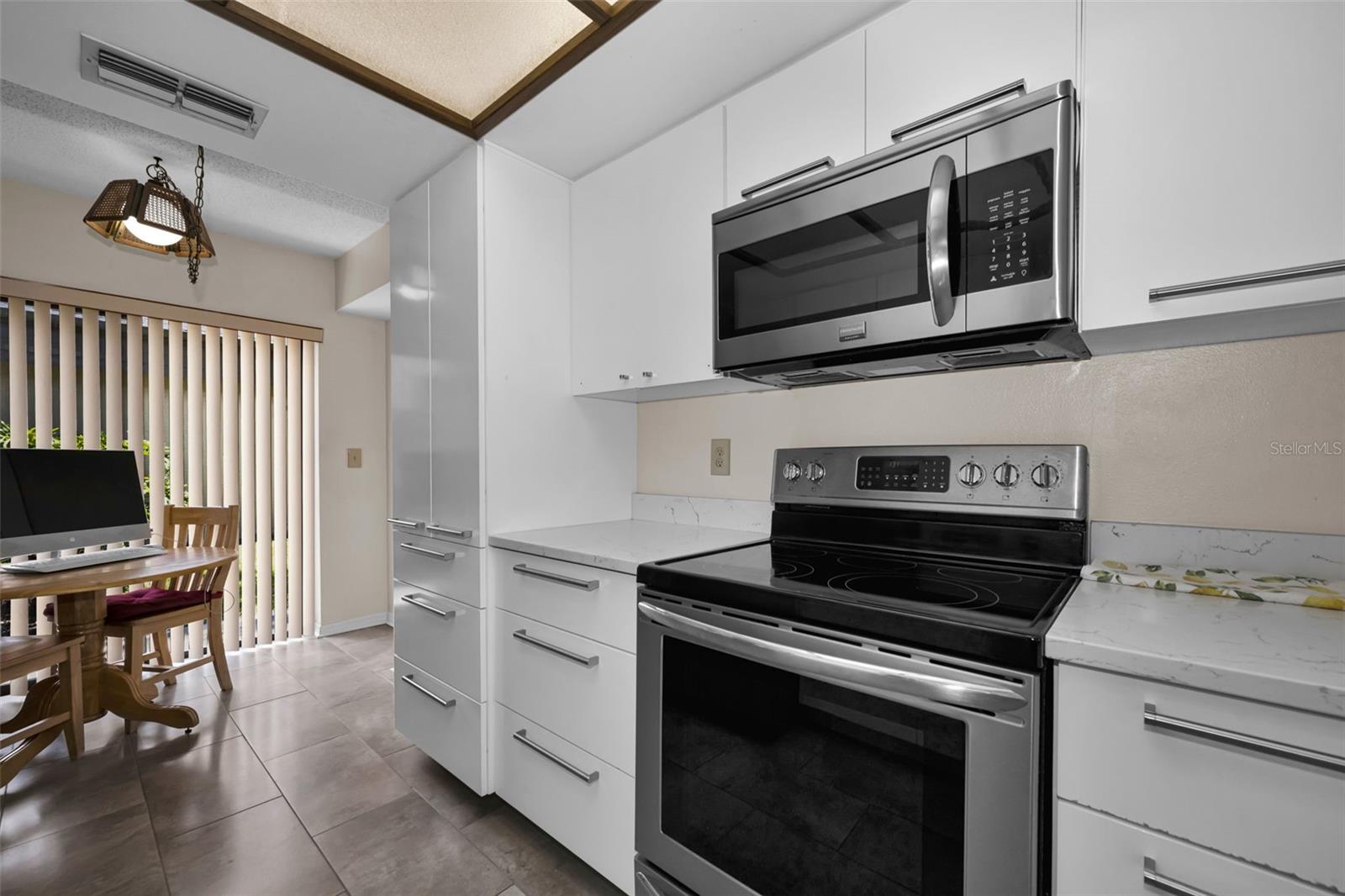 3165 LANDMARK DR #711, CLEARWATER, FL — photo 5