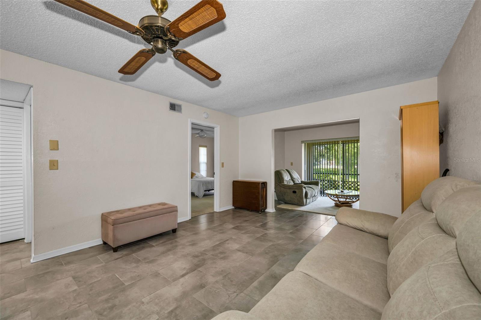 3165 LANDMARK DR #711, CLEARWATER, FL — photo 9