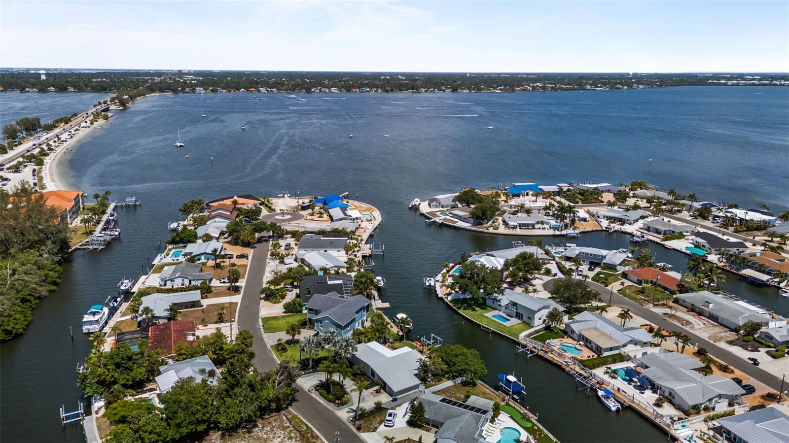 10016 KINGFISHER RD E, BRADENTON, FL — photo 3