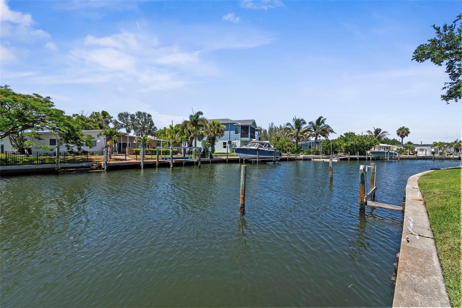 10016 KINGFISHER RD E, BRADENTON, FL — photo 58