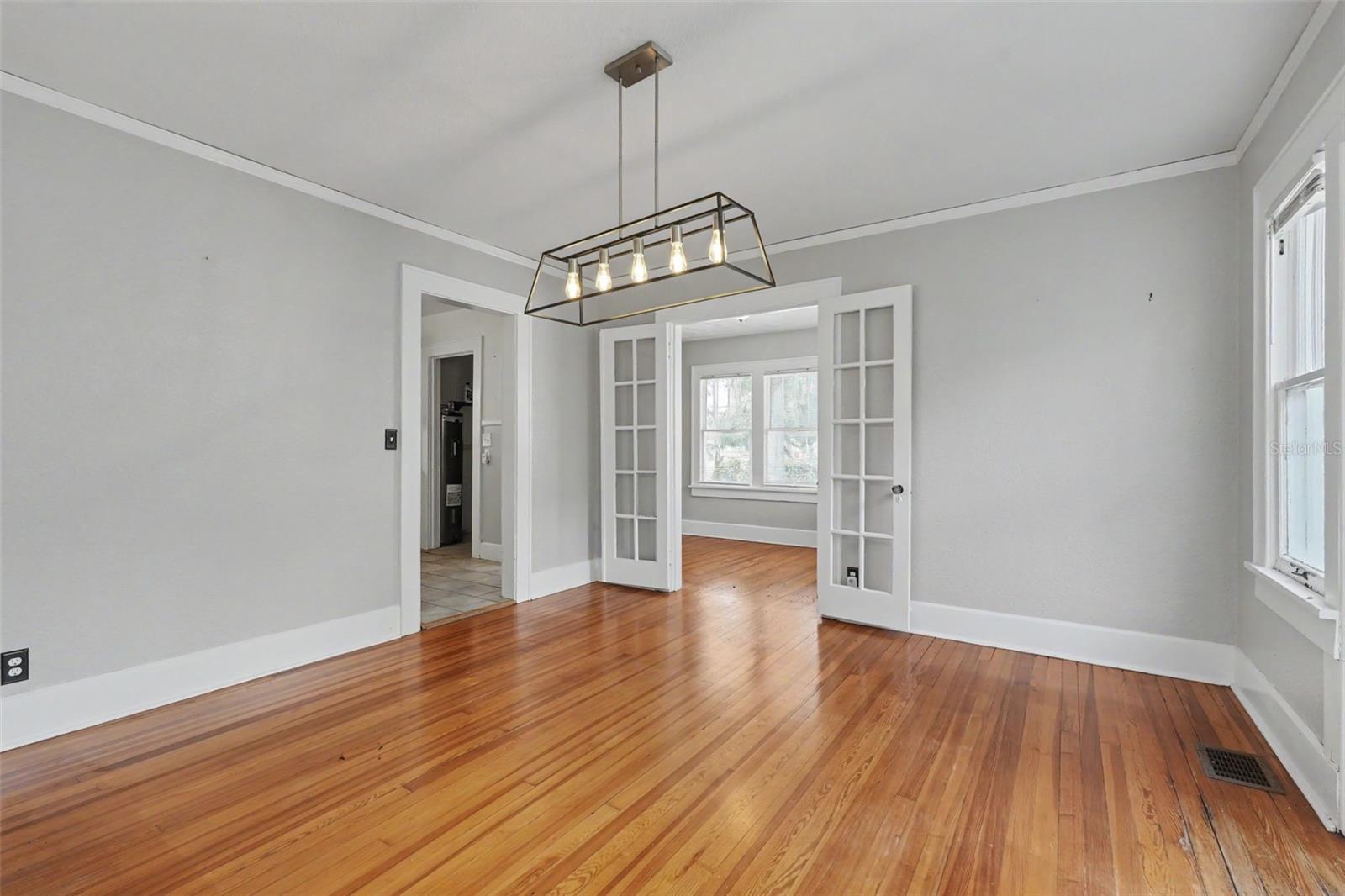 5441 1ST AVE N, ST PETERSBURG, FL — photo 16