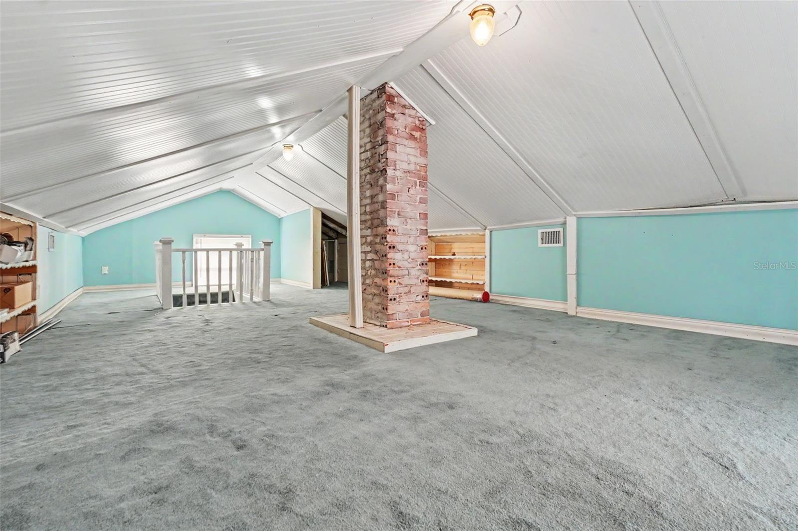 5441 1ST AVE N, ST PETERSBURG, FL — photo 40
