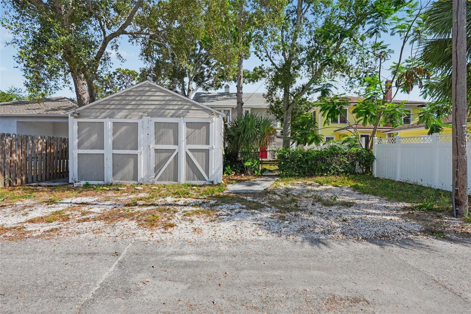 5441 1ST AVE N, ST PETERSBURG, FL — photo 50