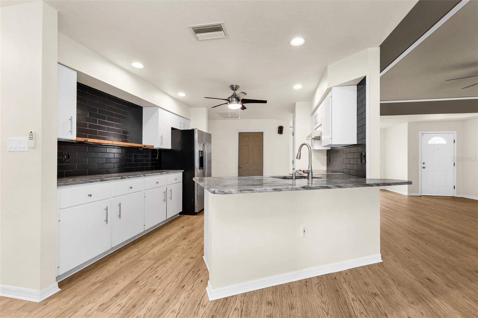 297 FLAMINGO BLVD, PORT CHARLOTTE, FL — photo 21