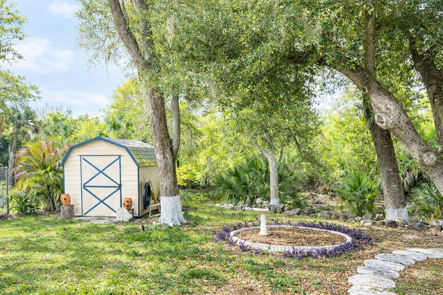 297 FLAMINGO BLVD, PORT CHARLOTTE, FL — photo 56