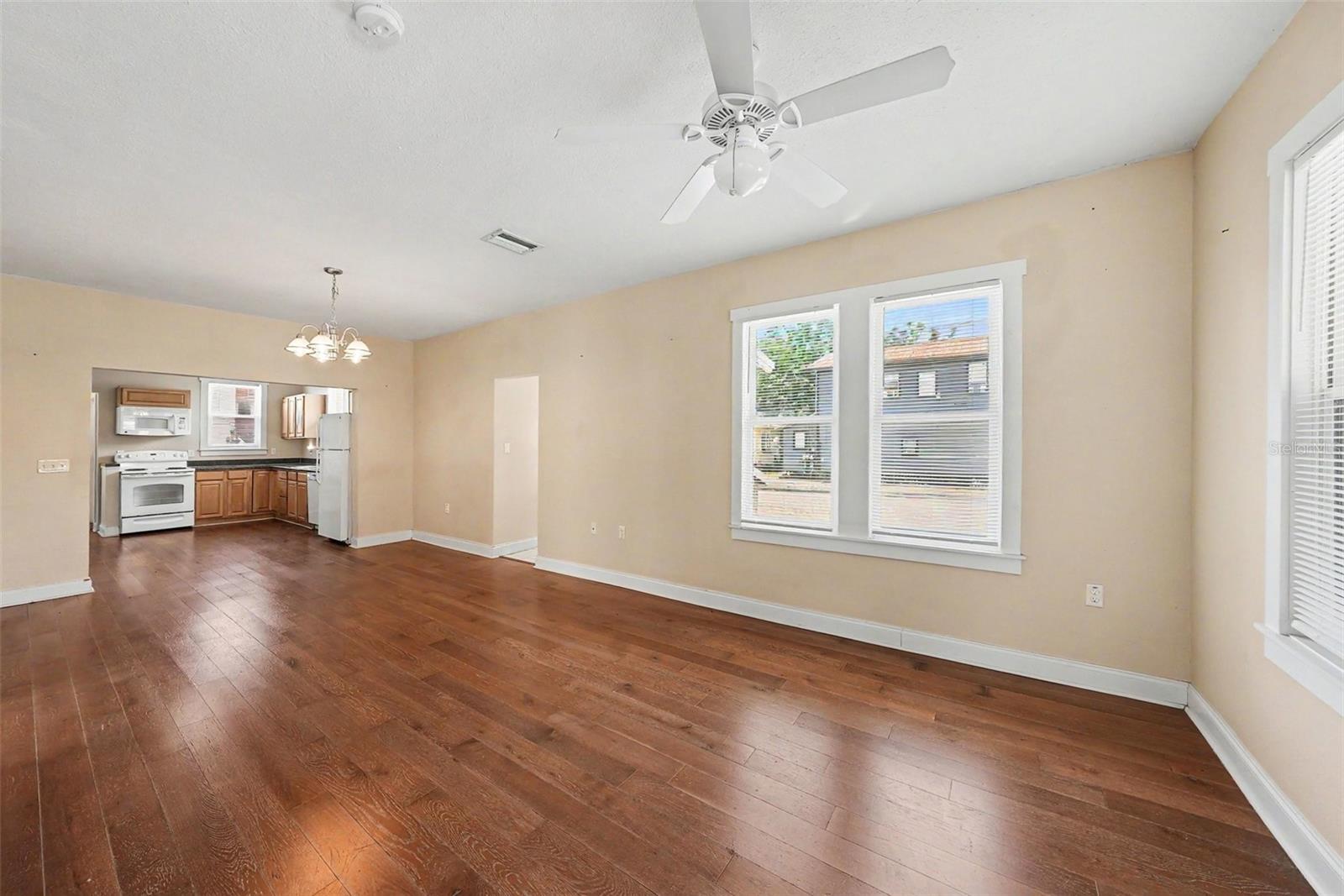 1601 E 15TH AVE, TAMPA, FL — photo 7