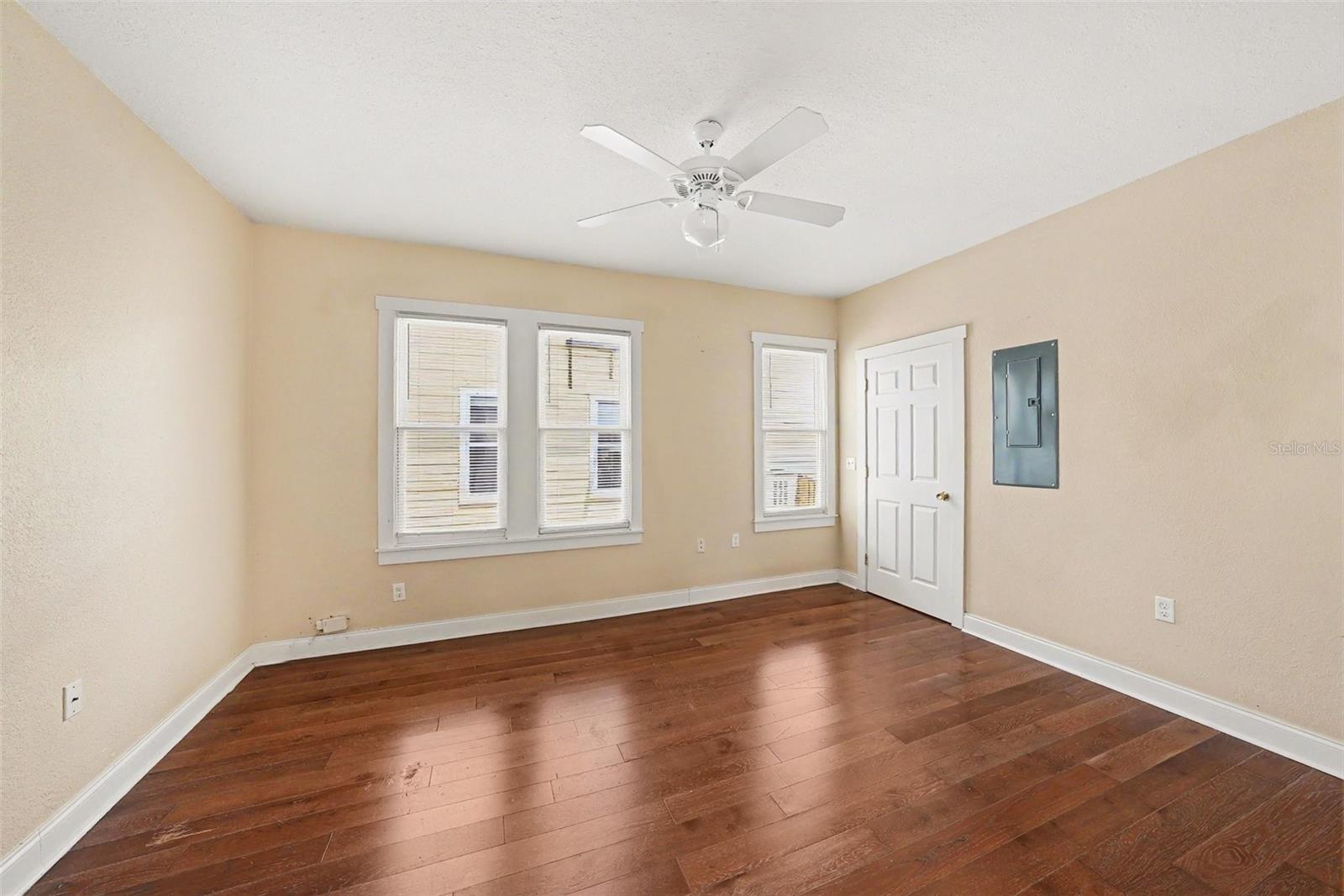 1601 E 15TH AVE, TAMPA, FL — photo 13