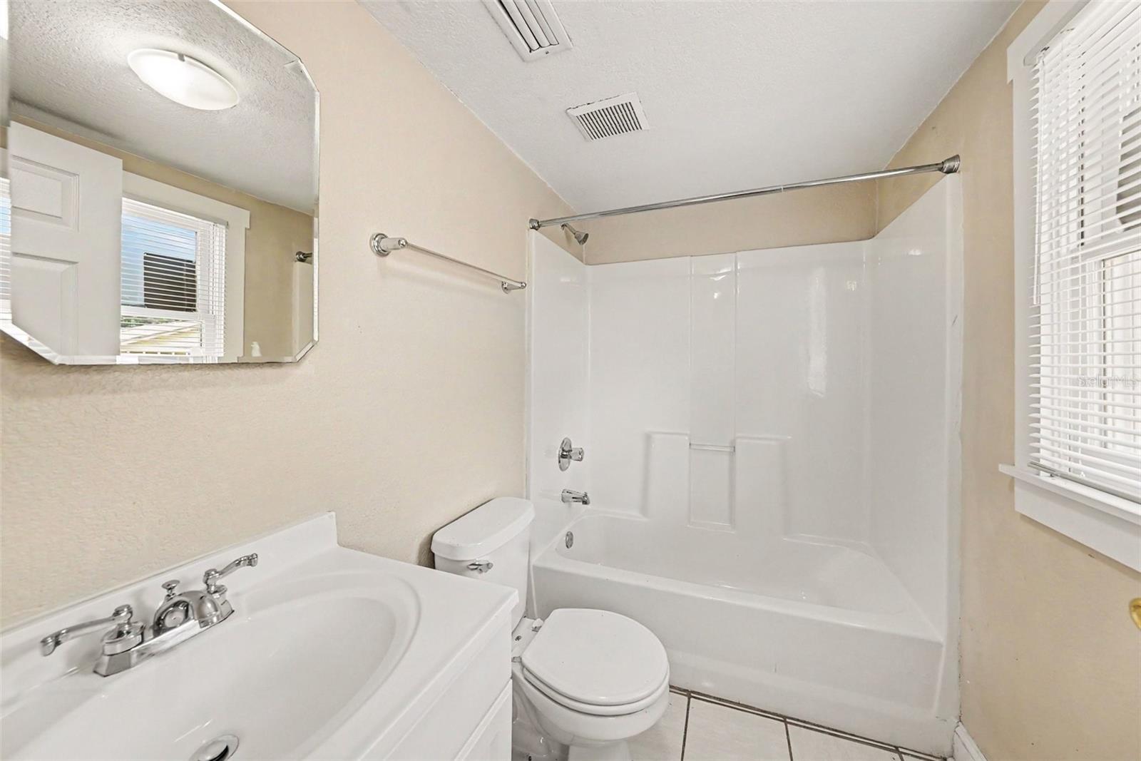1601 E 15TH AVE, TAMPA, FL — photo 22