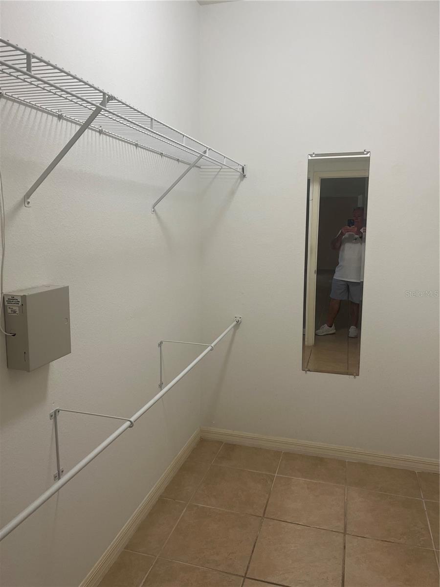 8509 ALEXANDRA ARBOR LN, TAMPA, FL — photo 11