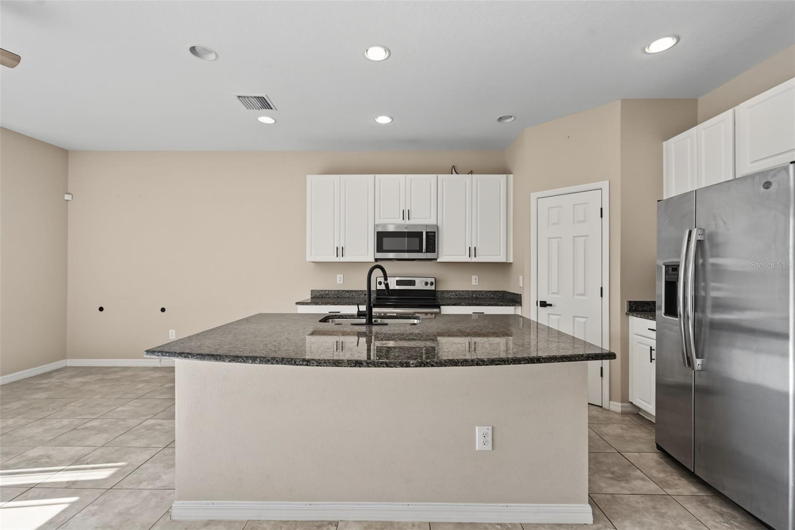 7052 SUMMER HOLLY PL, RIVERVIEW, FL — photo 28