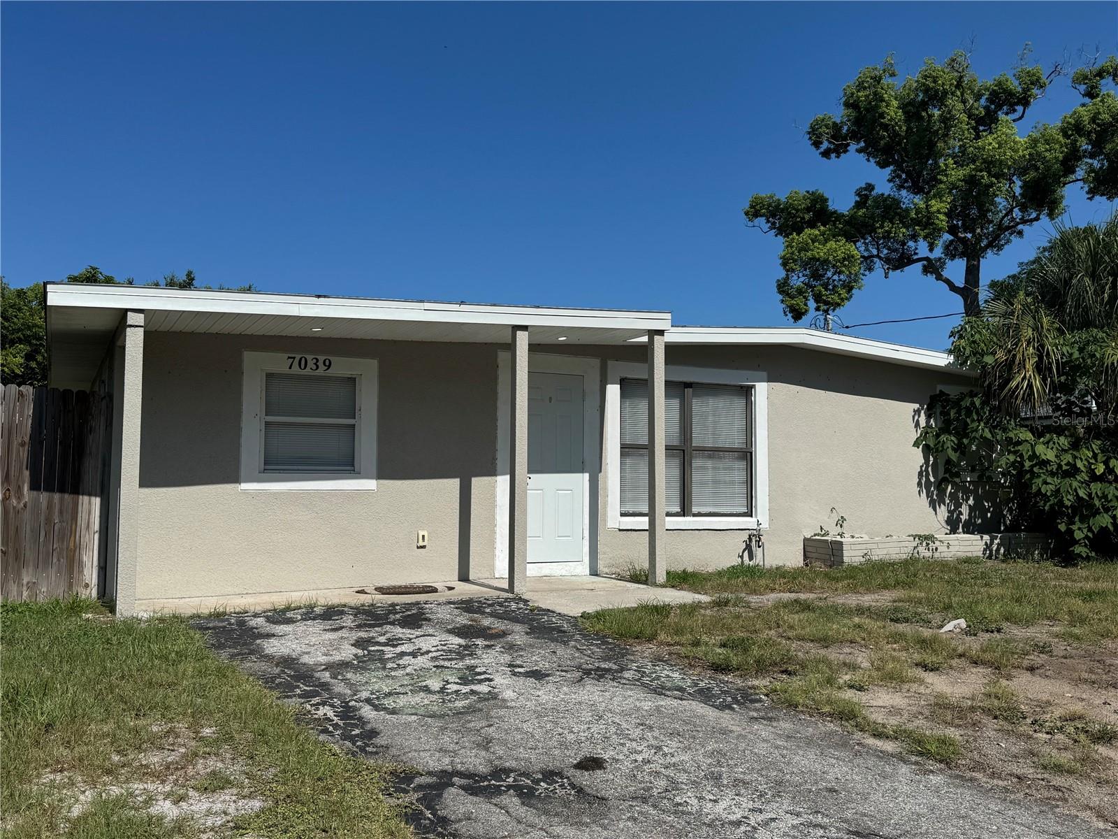 7039 E LENOX DR E, NEW PORT RICHEY, FL — photo 2