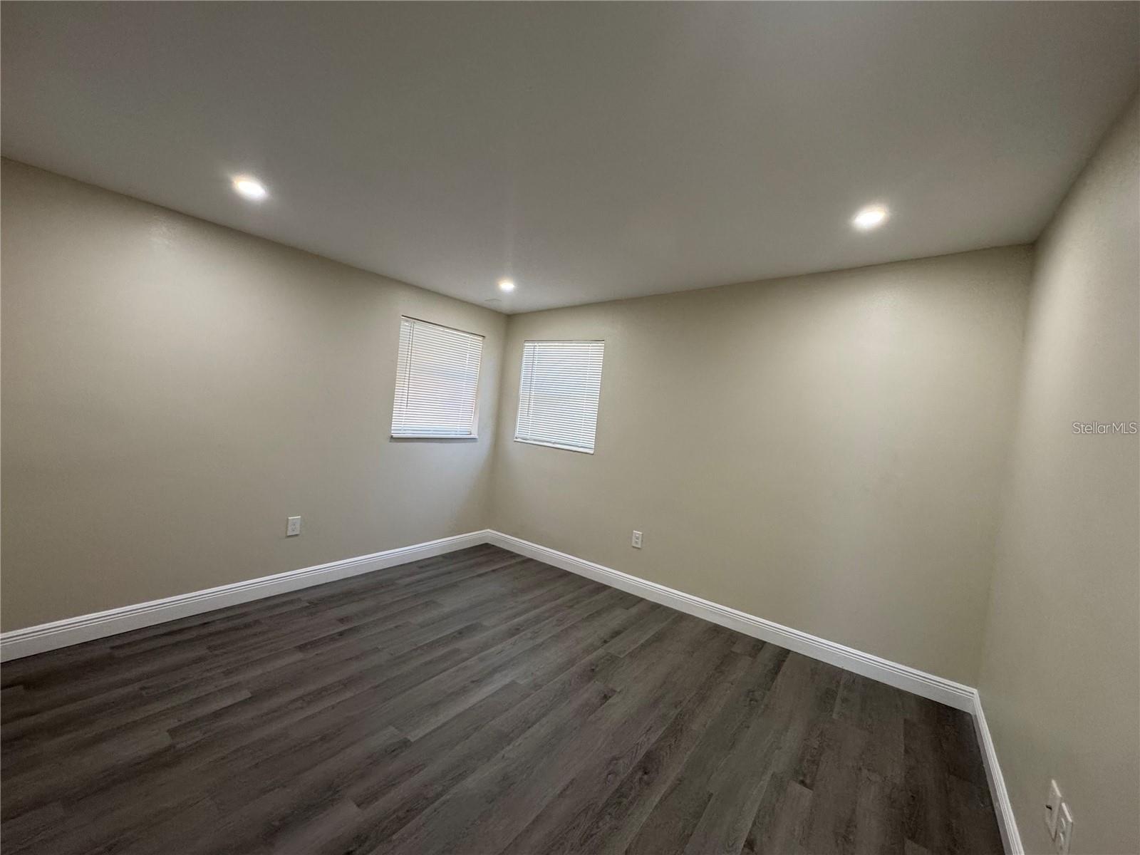 7039 E LENOX DR E, NEW PORT RICHEY, FL — photo 19