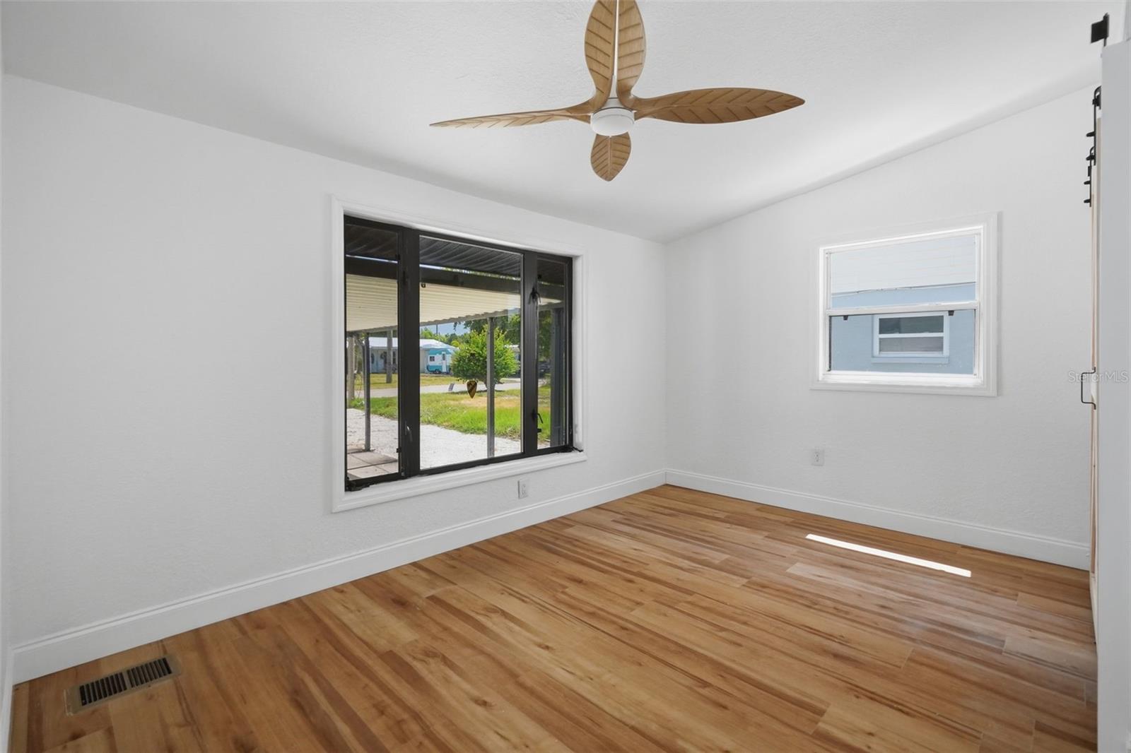 7037 MCCRAY DR, HUDSON, FL — photo 11