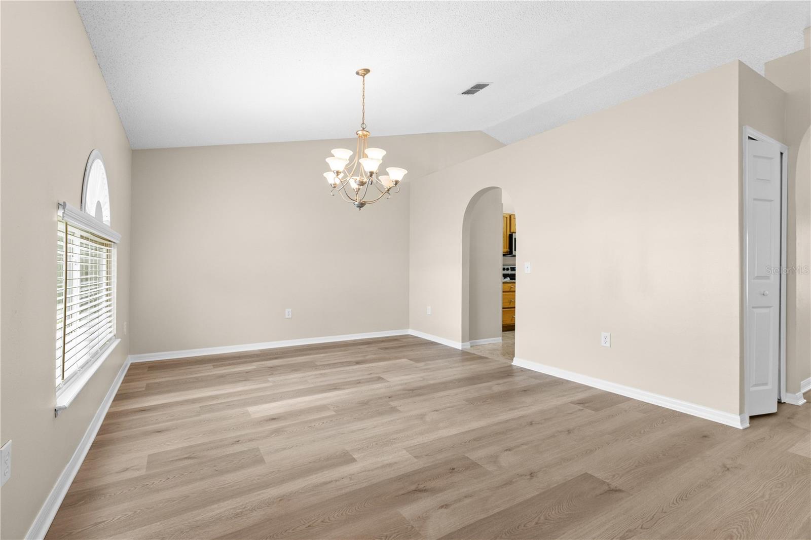 352 CLEARFIELD AVE, SPRING HILL, FL — photo 6