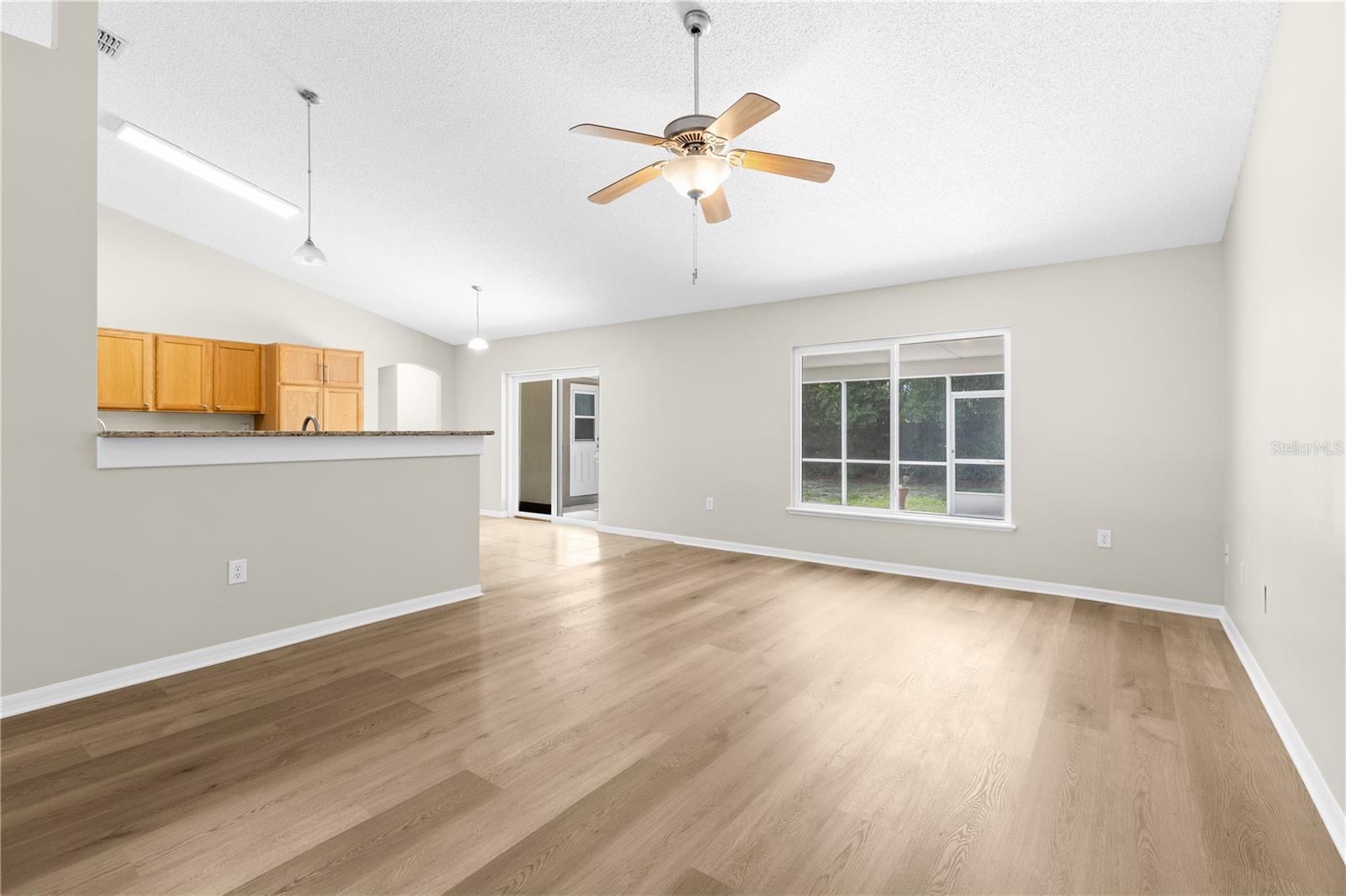 352 CLEARFIELD AVE, SPRING HILL, FL — photo 8