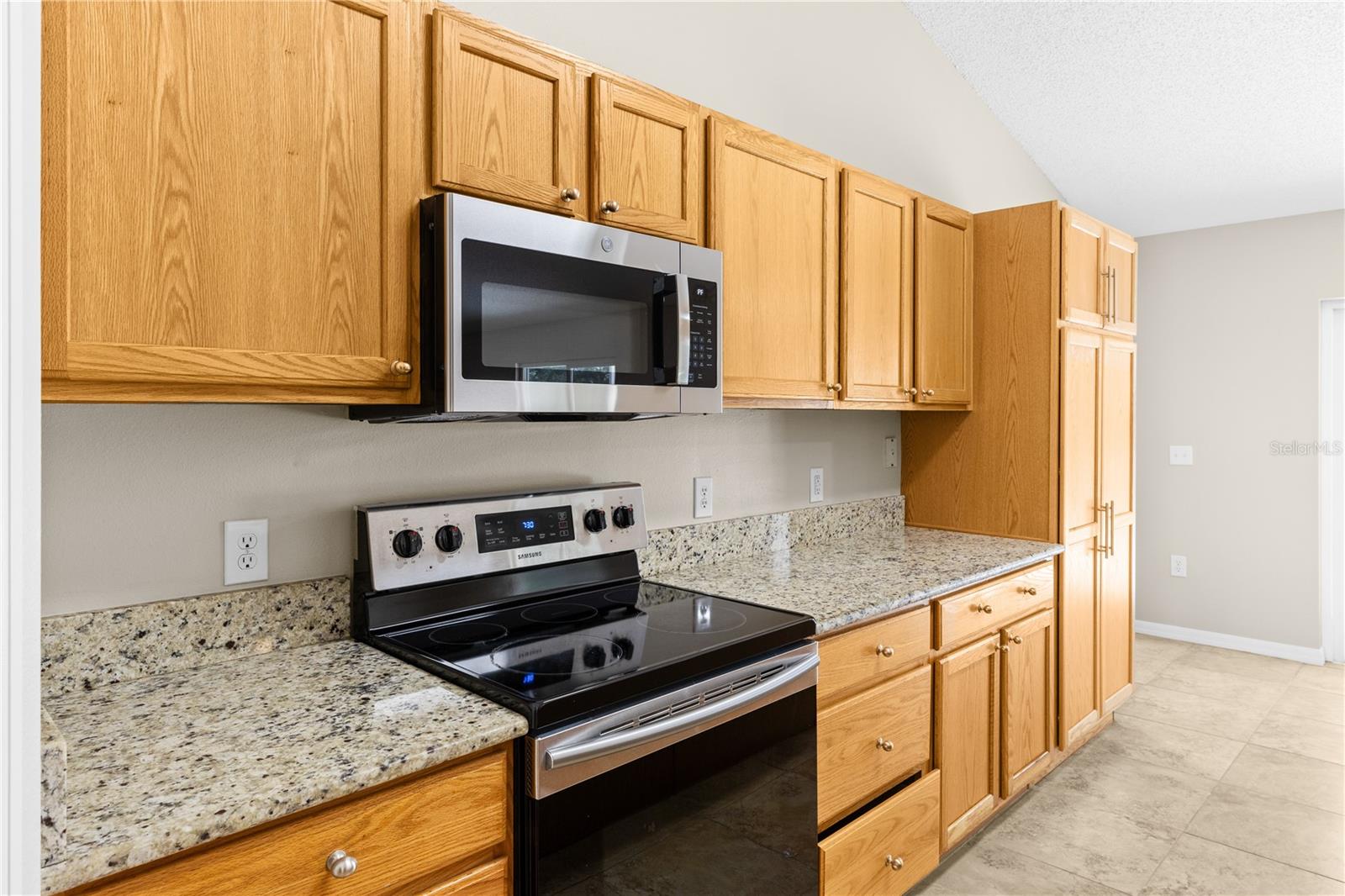 352 CLEARFIELD AVE, SPRING HILL, FL — photo 12