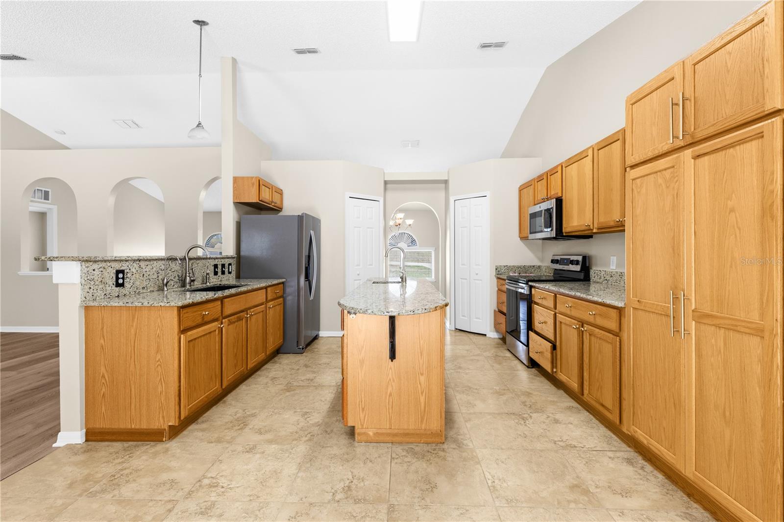 352 CLEARFIELD AVE, SPRING HILL, FL — photo 14