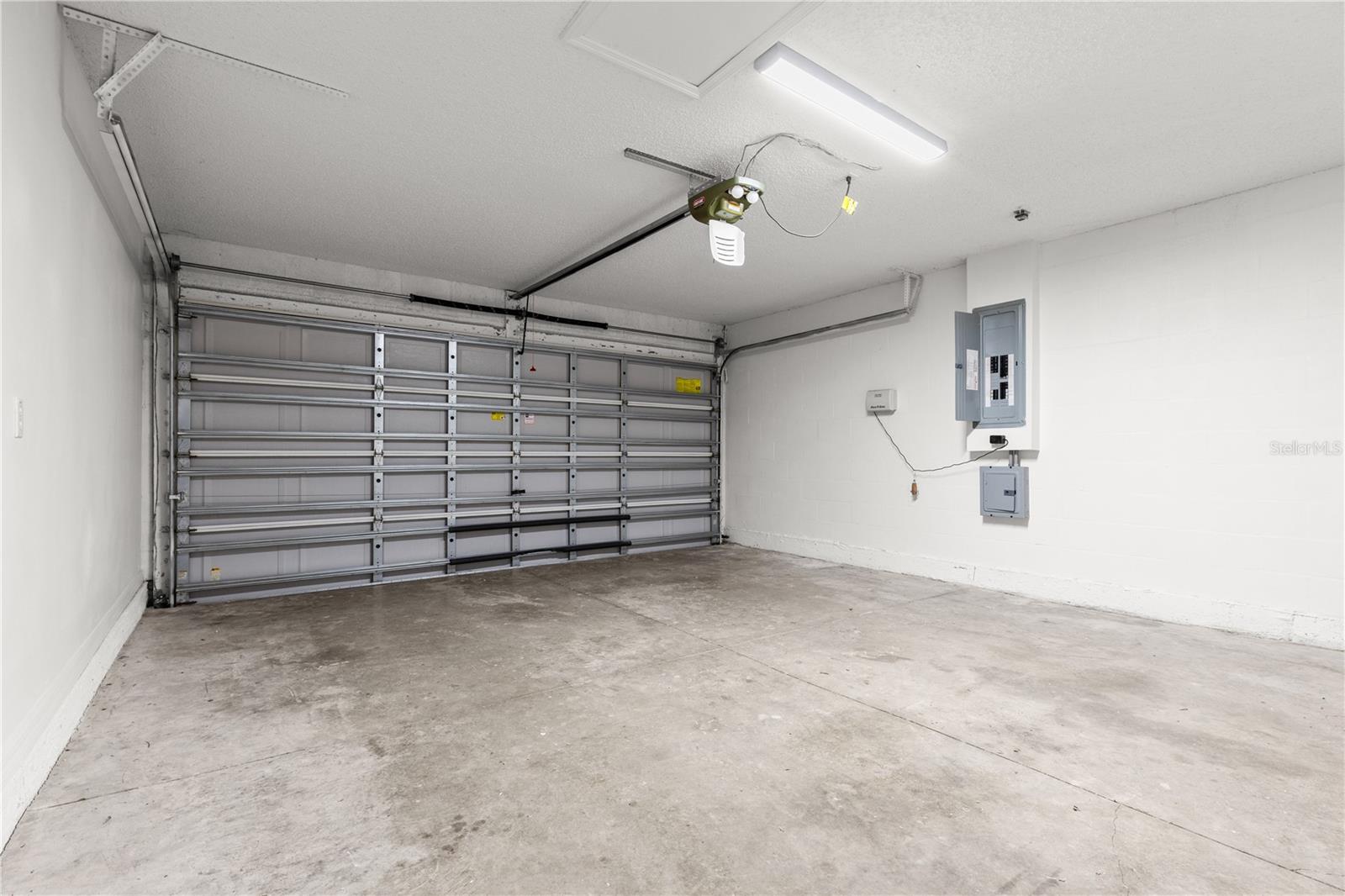 352 CLEARFIELD AVE, SPRING HILL, FL — photo 37