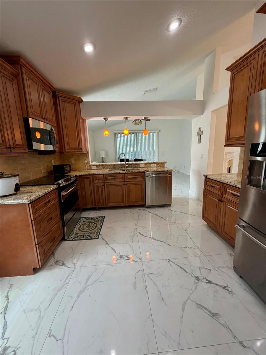 3137 CASTLE ROCK CIR, LAND O LAKES, FL — photo 14