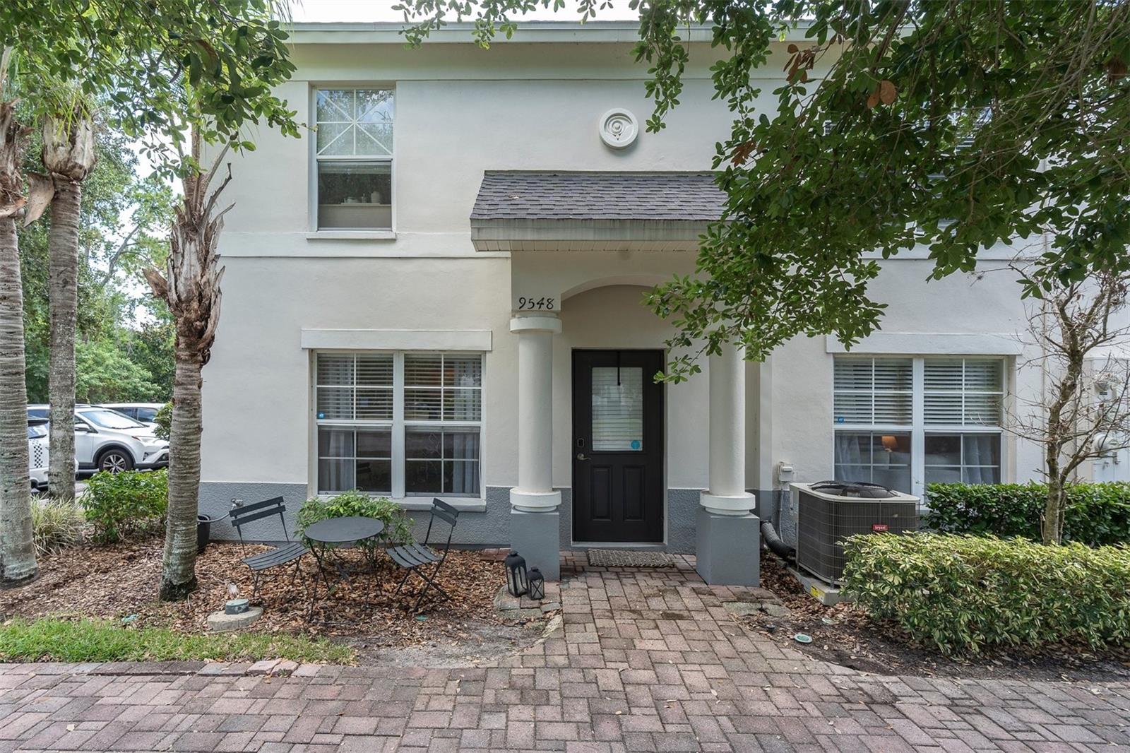 9548 CHARLESBERG DRIVE, TAMPA, FL