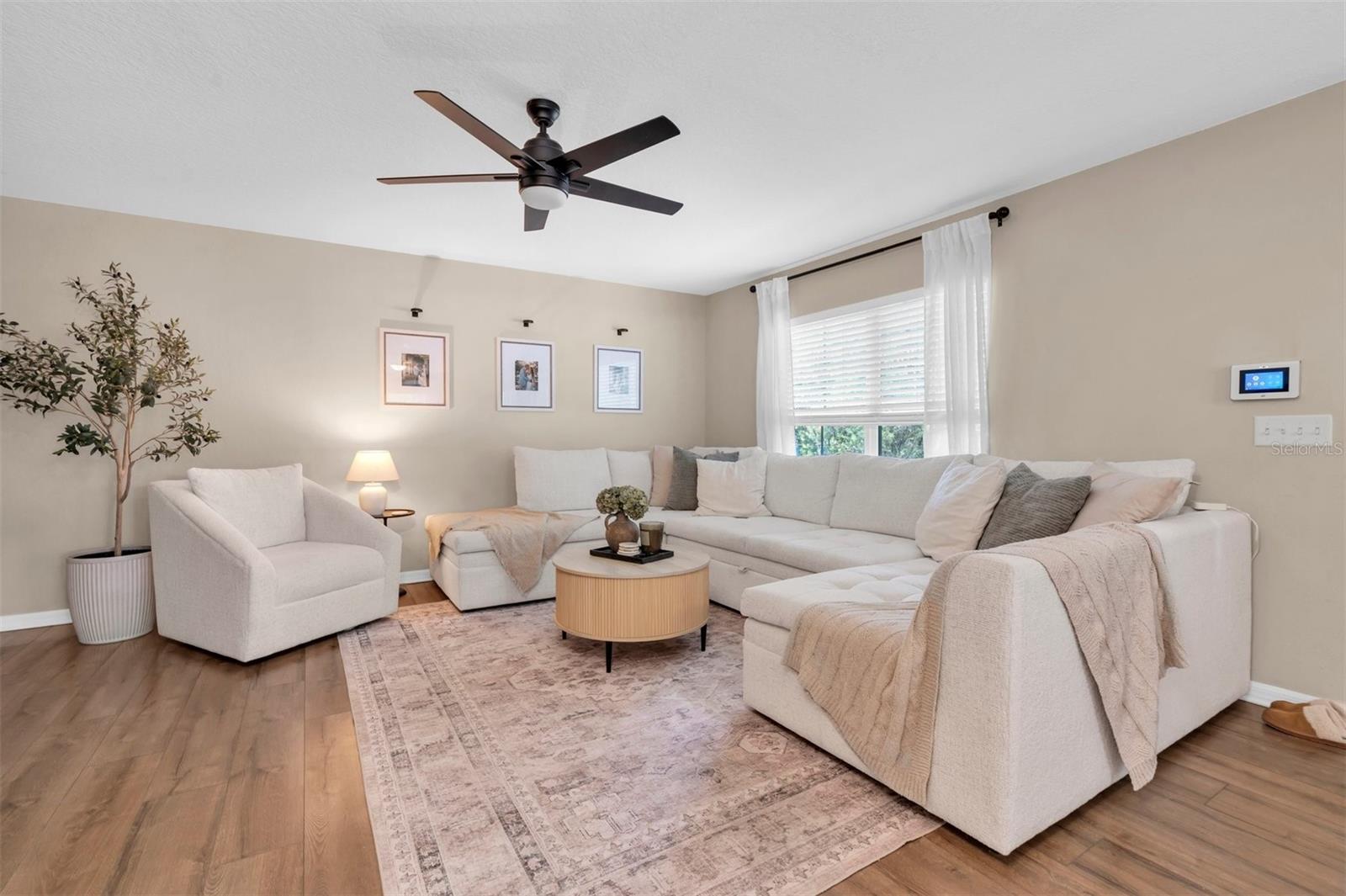 9548 CHARLESBERG DRIVE, TAMPA, FL — photo 4
