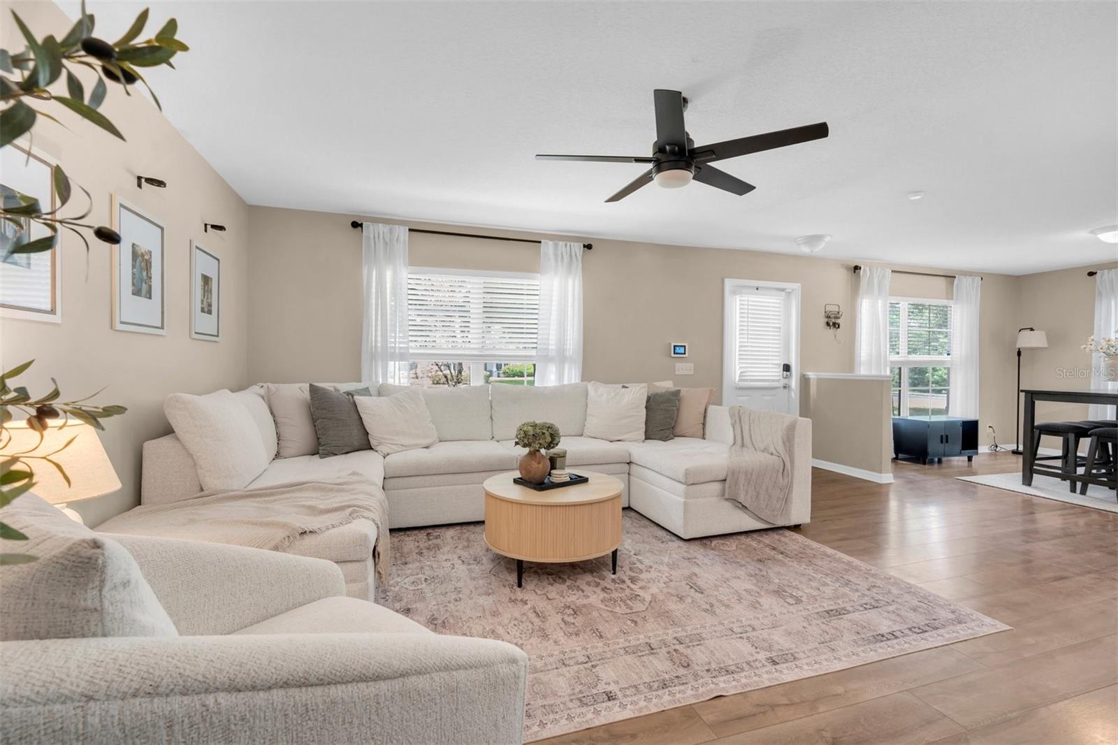 9548 CHARLESBERG DRIVE, TAMPA, FL — photo 5