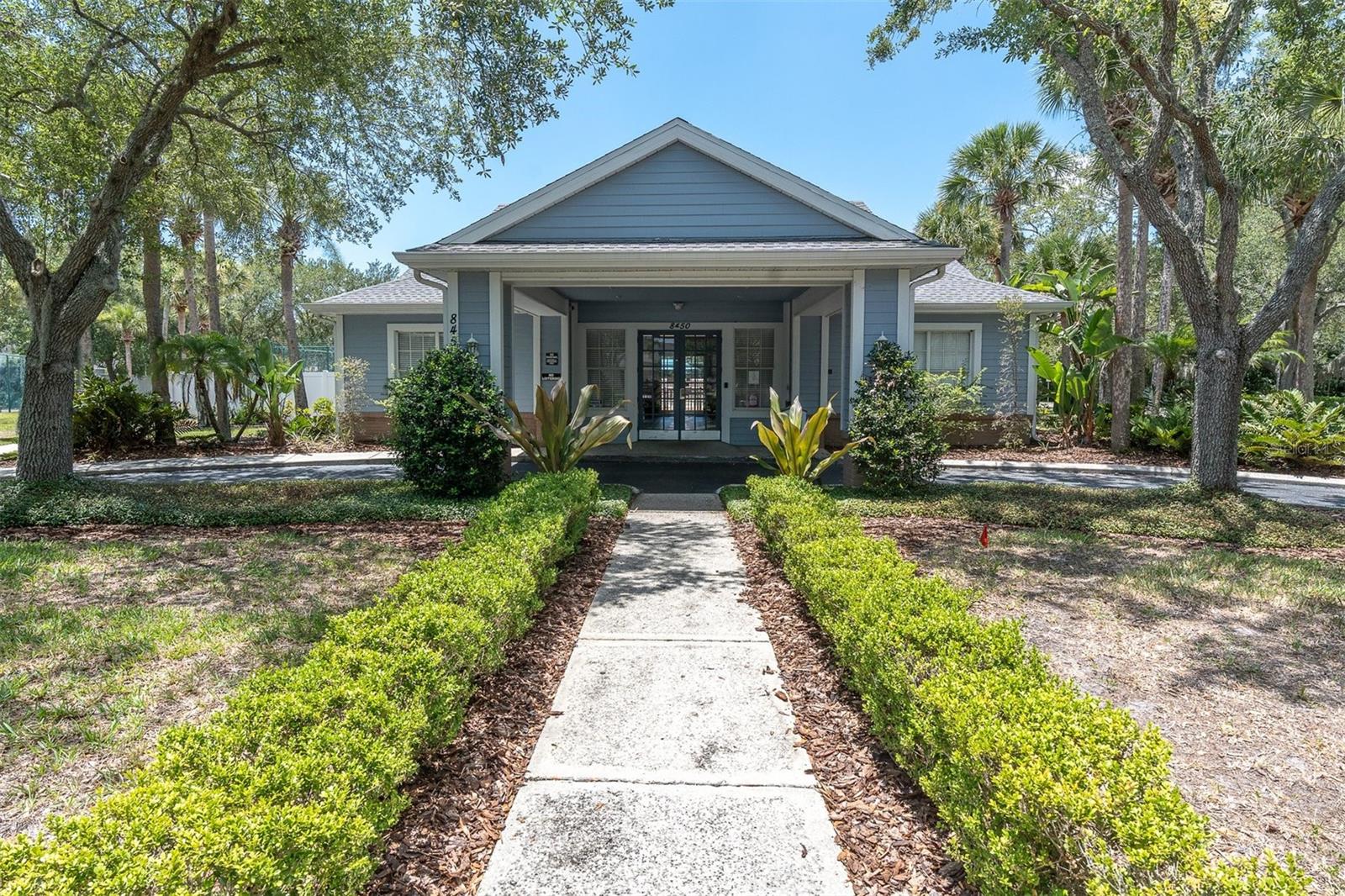 9548 CHARLESBERG DRIVE, TAMPA, FL — photo 26
