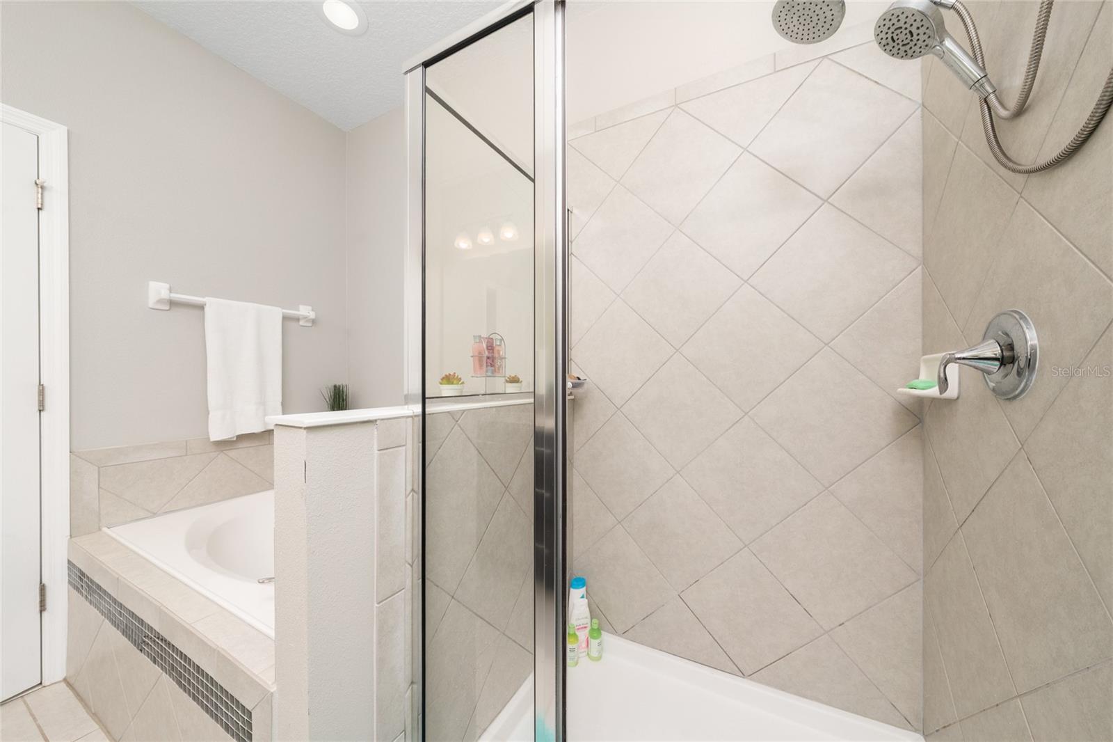 2840 WHITE ISLE LN, ORLANDO, FL — photo 30