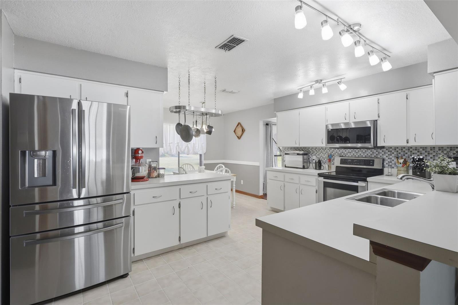 168 COMMUNITY DR, DEBARY, FL — photo 30