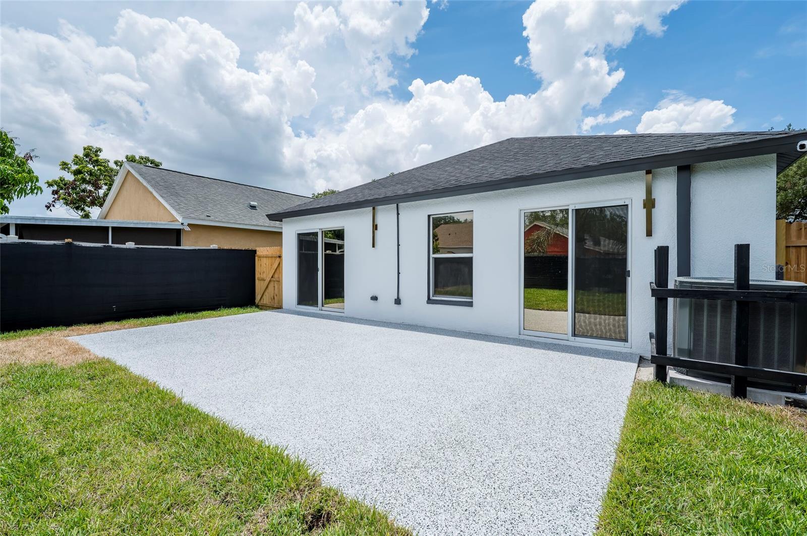 7522 OXFORD GARDEN CIR, APOLLO BEACH, FL — photo 42