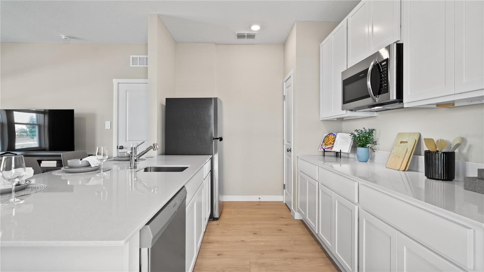 2242 JENNIO DR, HAINES CITY, FL — photo 3