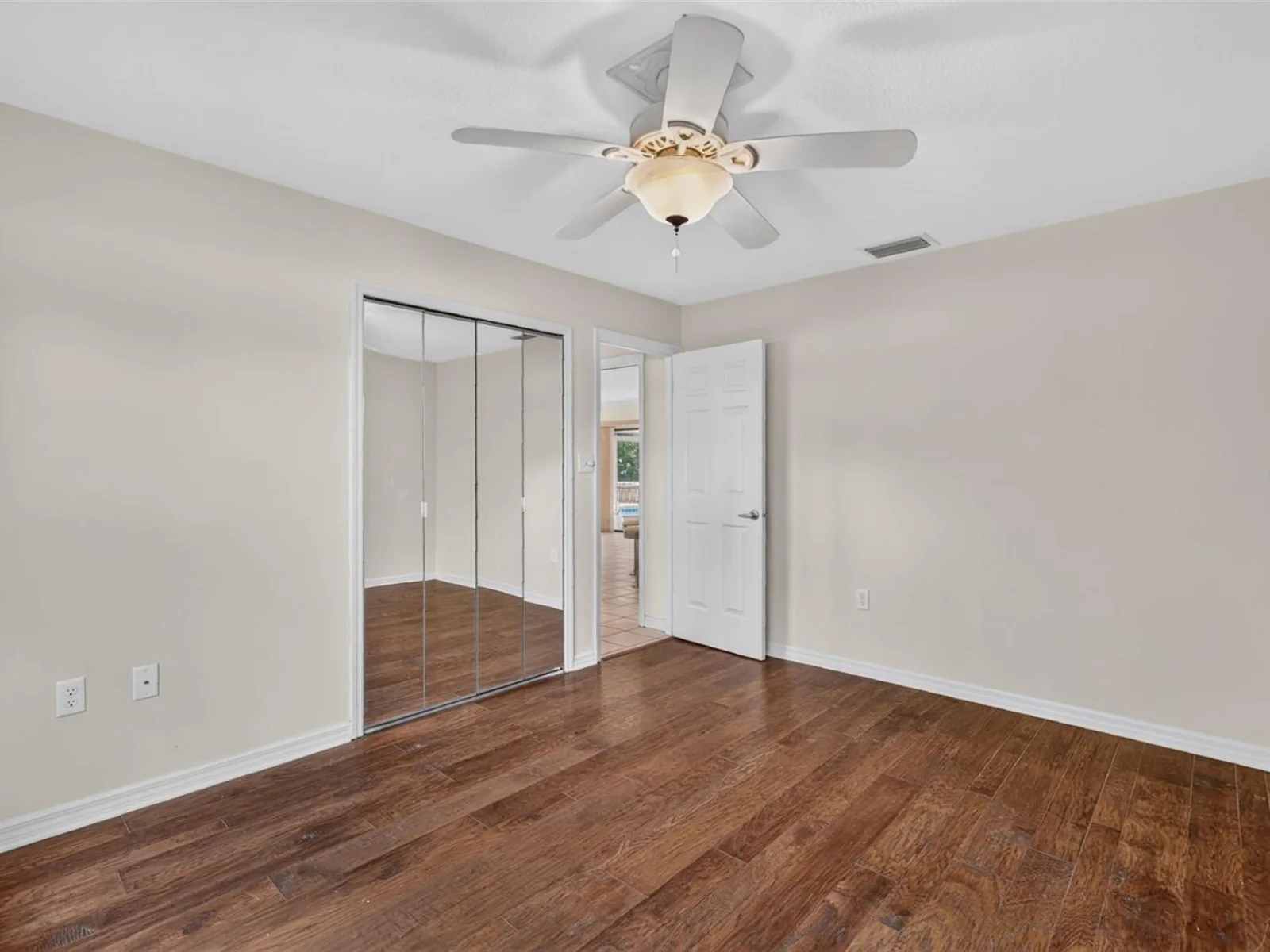 2085 SUSSEX DR, MOUNT DORA, FL — photo 30