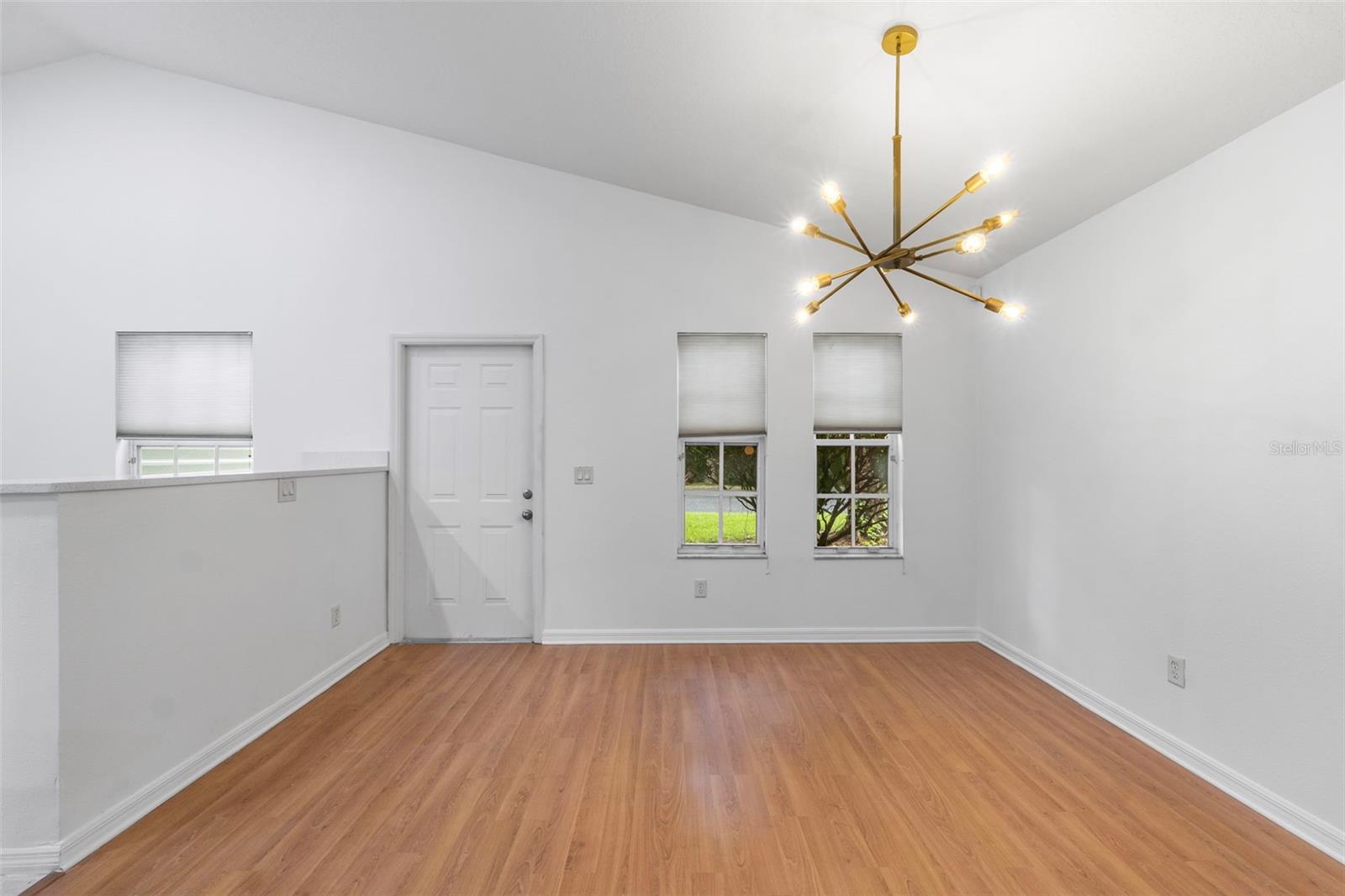 287 MARSH LANDING CIR, DEBARY, FL — photo 2