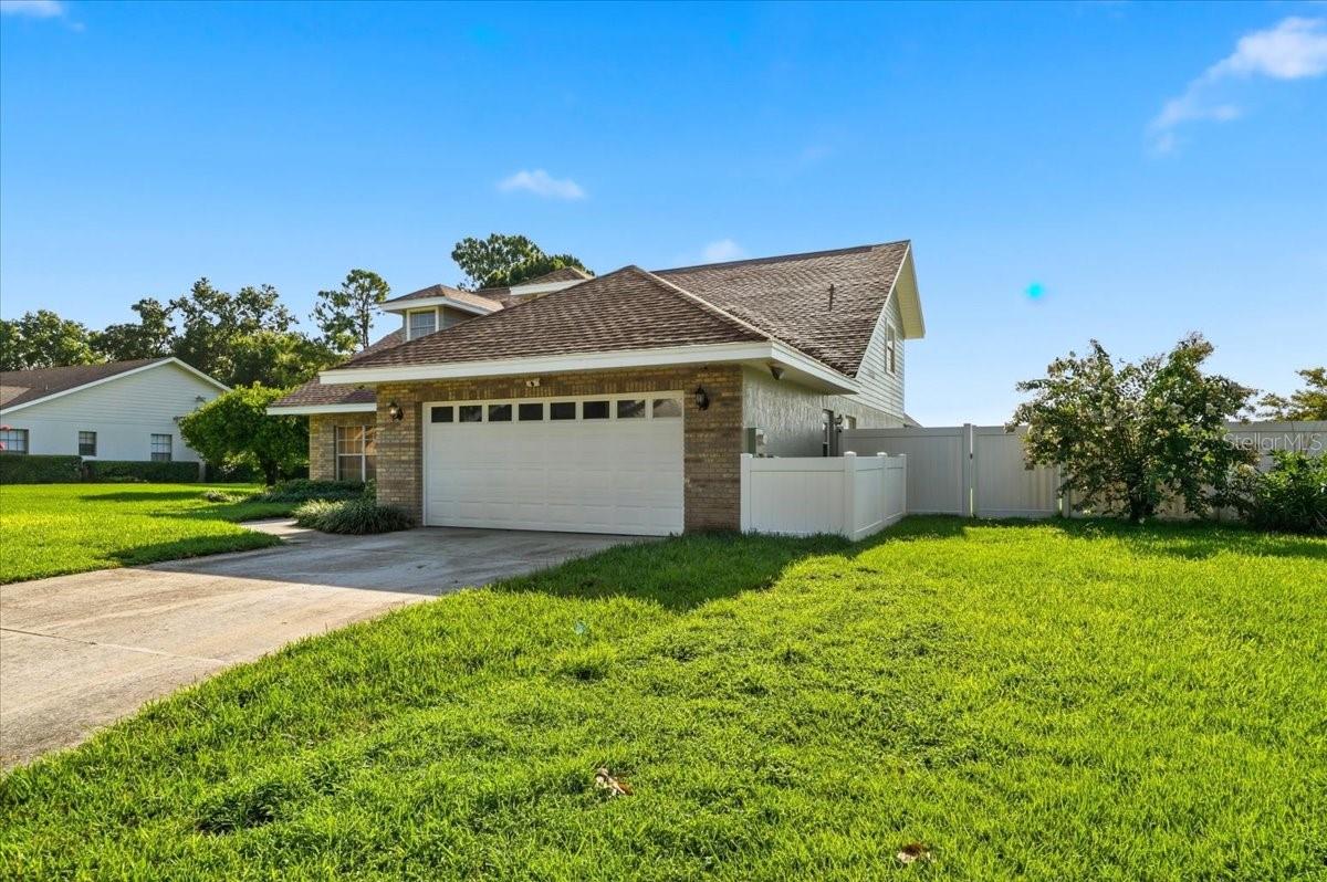 814 CARLTON CT, WINTER HAVEN, FL — photo 2