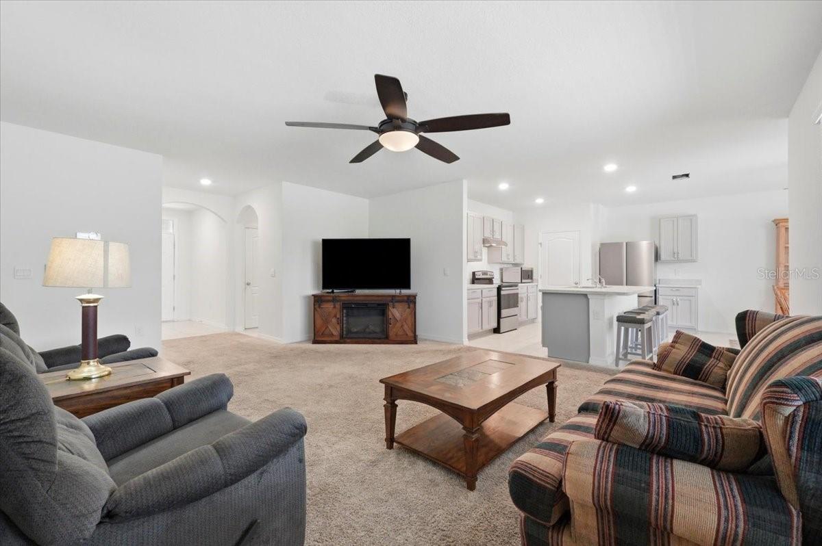 203 AUBURN GROVE BLVD, AUBURNDALE, FL — photo 7