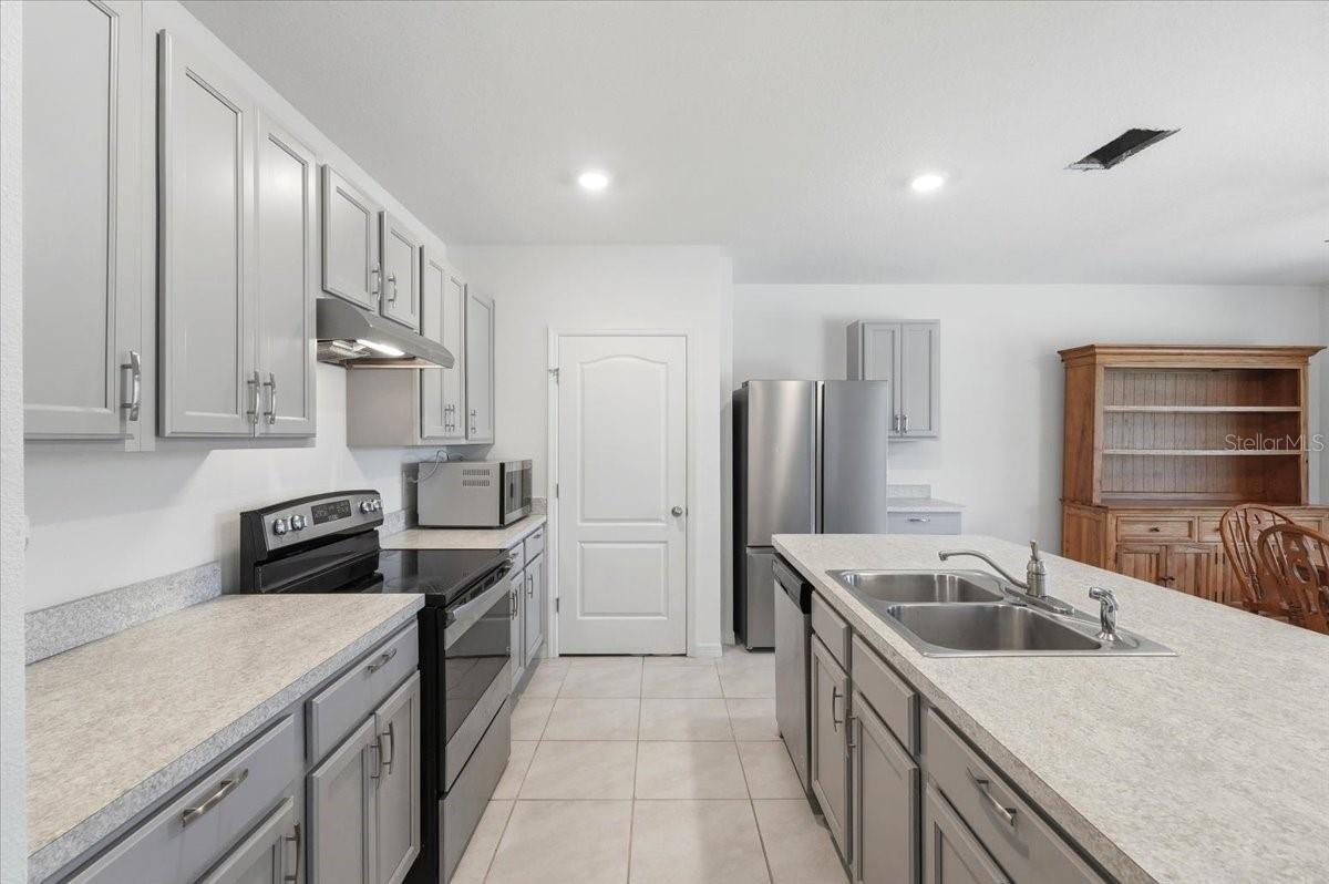 203 AUBURN GROVE BLVD, AUBURNDALE, FL — photo 10