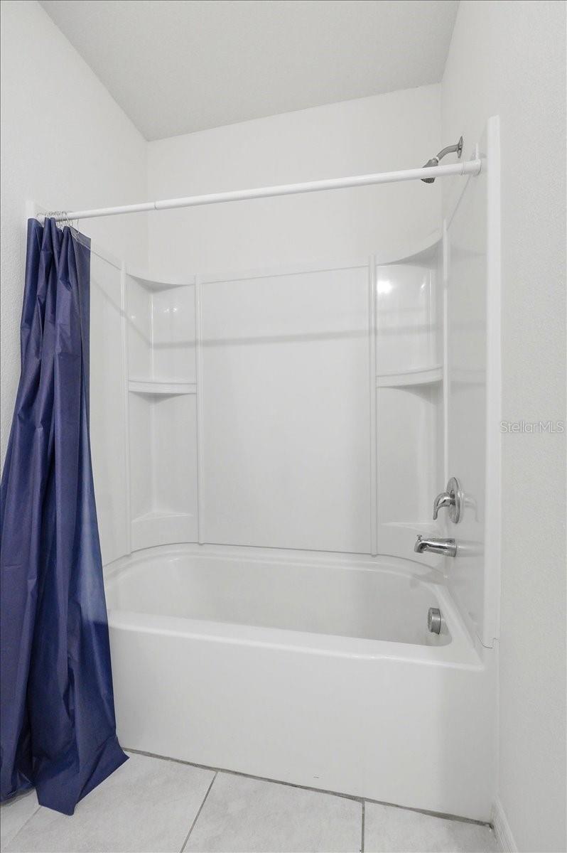 203 AUBURN GROVE BLVD, AUBURNDALE, FL — photo 17