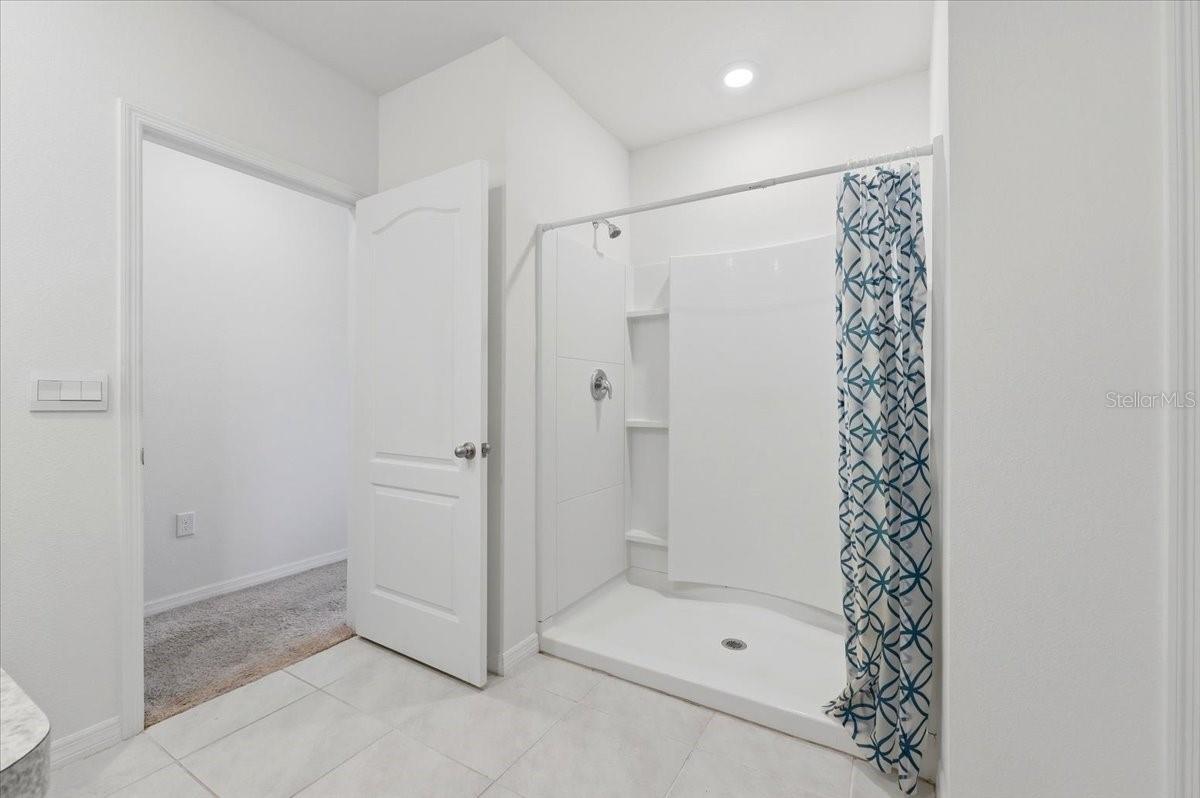 203 AUBURN GROVE BLVD, AUBURNDALE, FL — photo 24