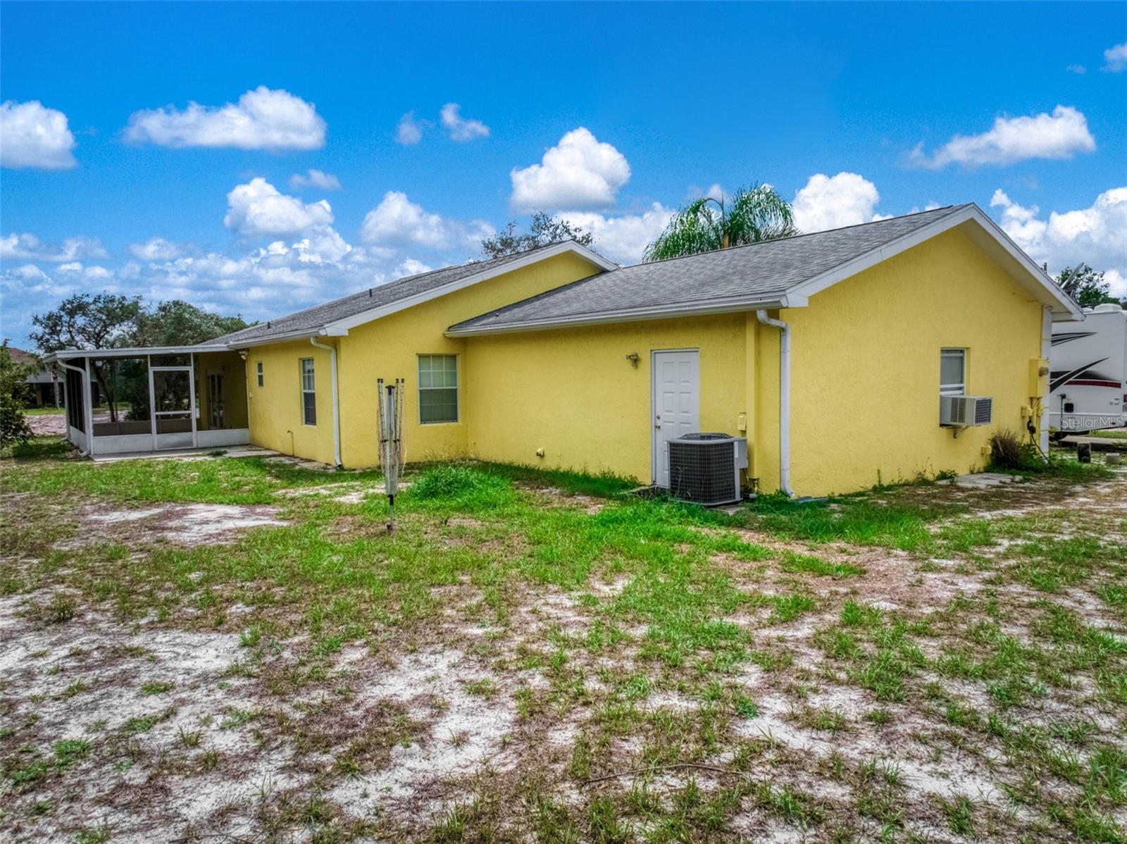 3077 W SCORALICK RD, AVON PARK, FL — photo 37