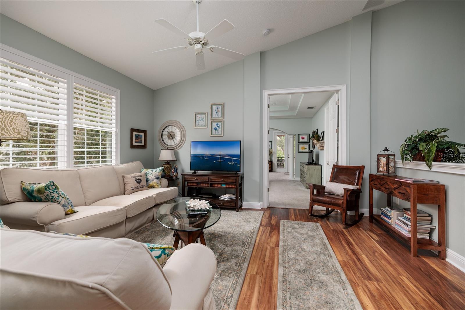 190 BANYAN BAY DR, ST PETERSBURG, FL — photo 19