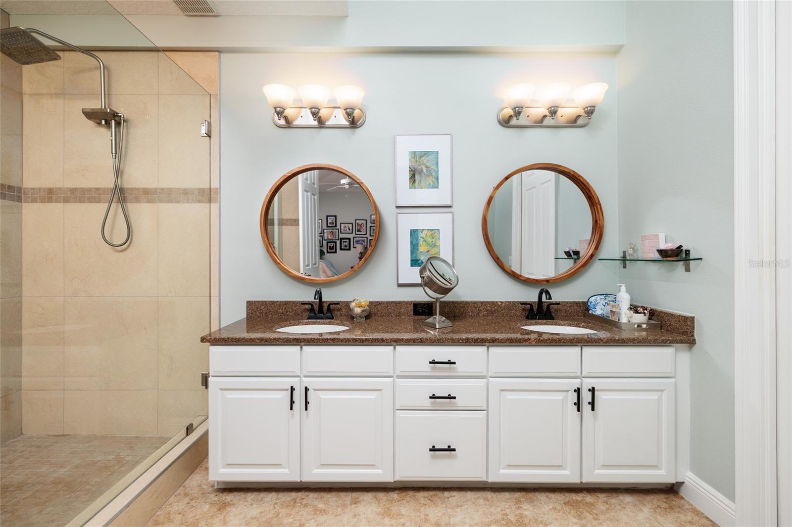 190 BANYAN BAY DR, ST PETERSBURG, FL — photo 25