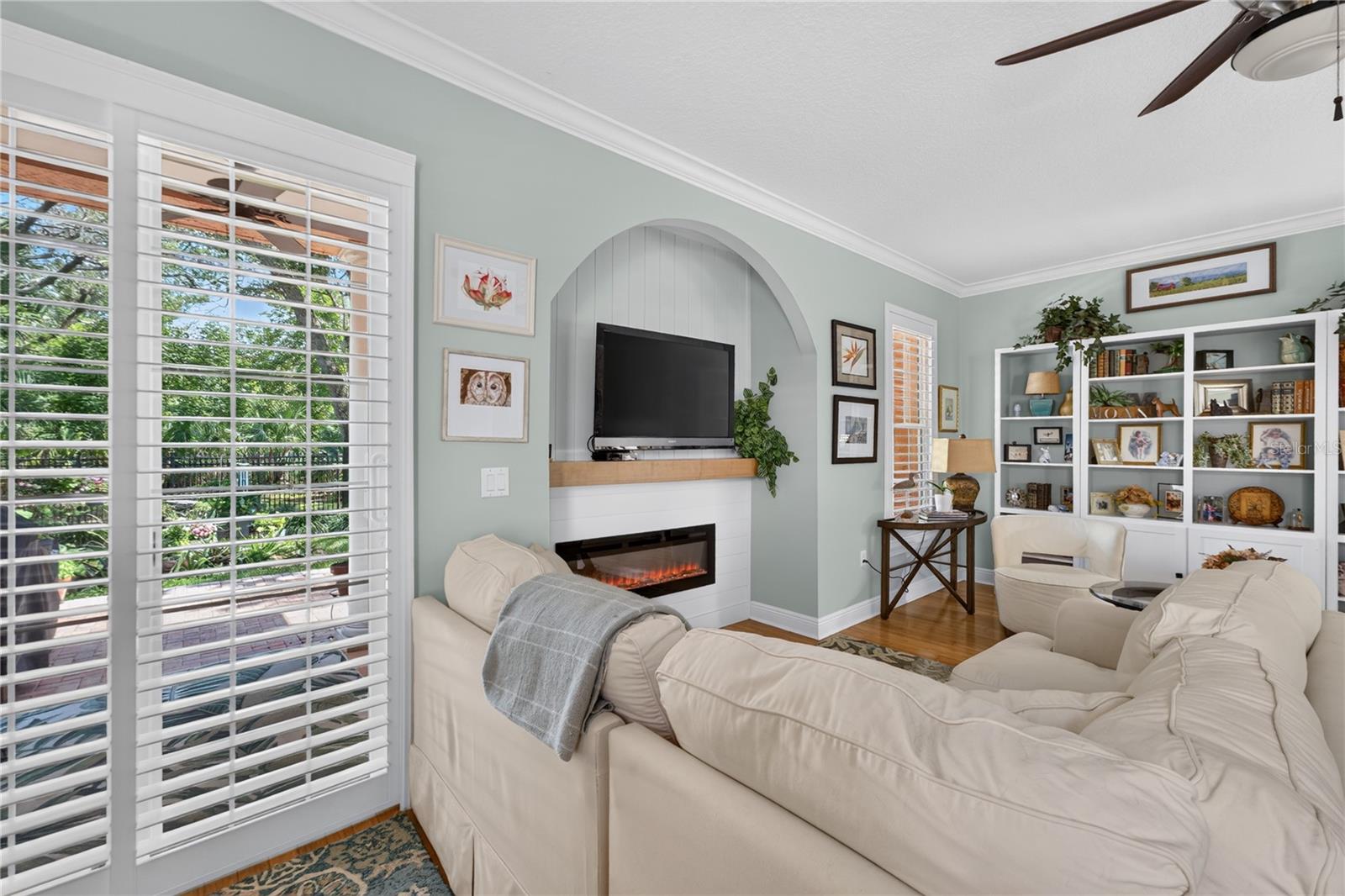 190 BANYAN BAY DR, ST PETERSBURG, FL — photo 7