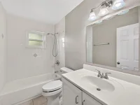 610 W MAUD ST — photo 27