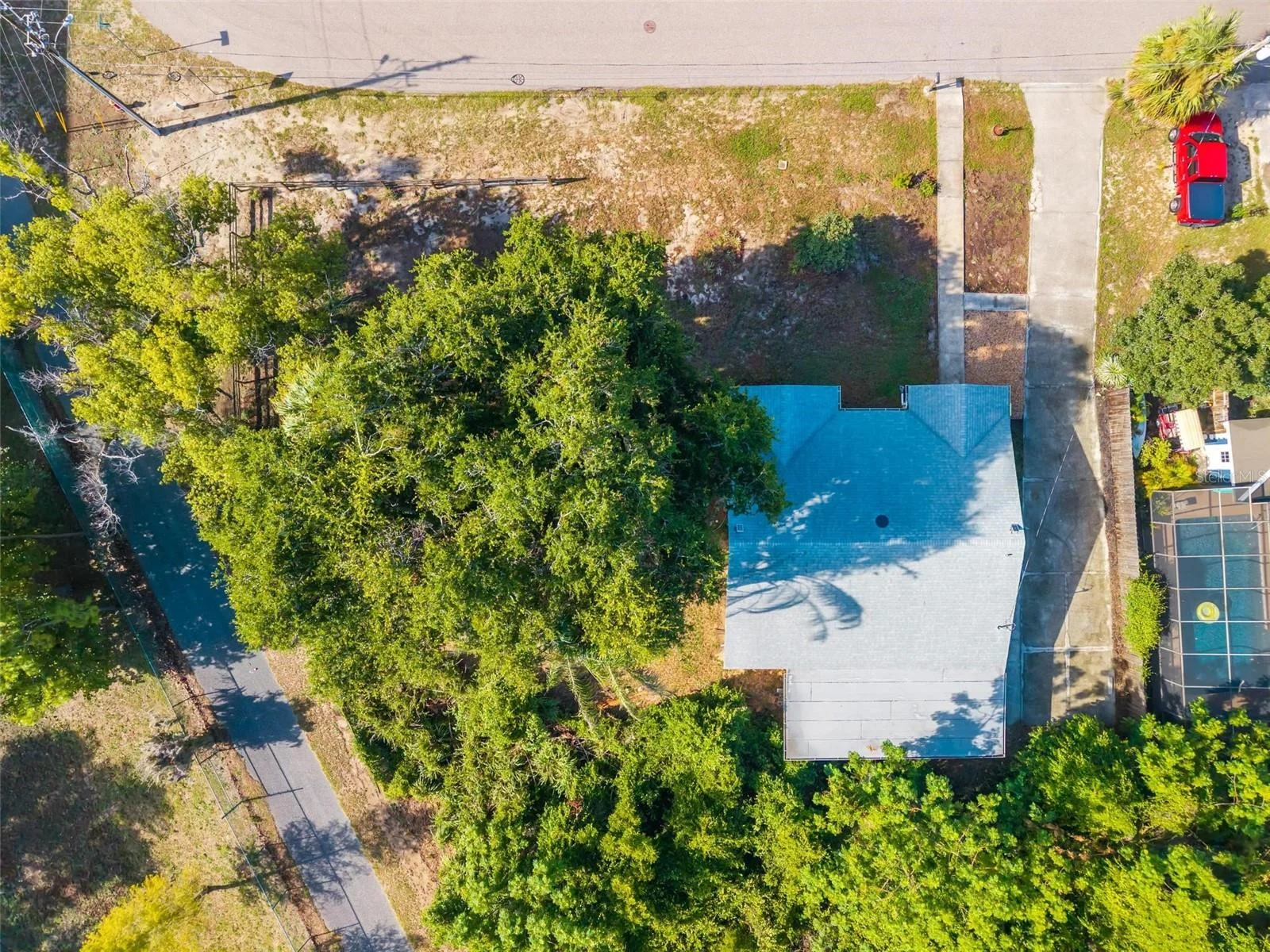 610 W MAUD ST, TAVARES, FL — photo 67
