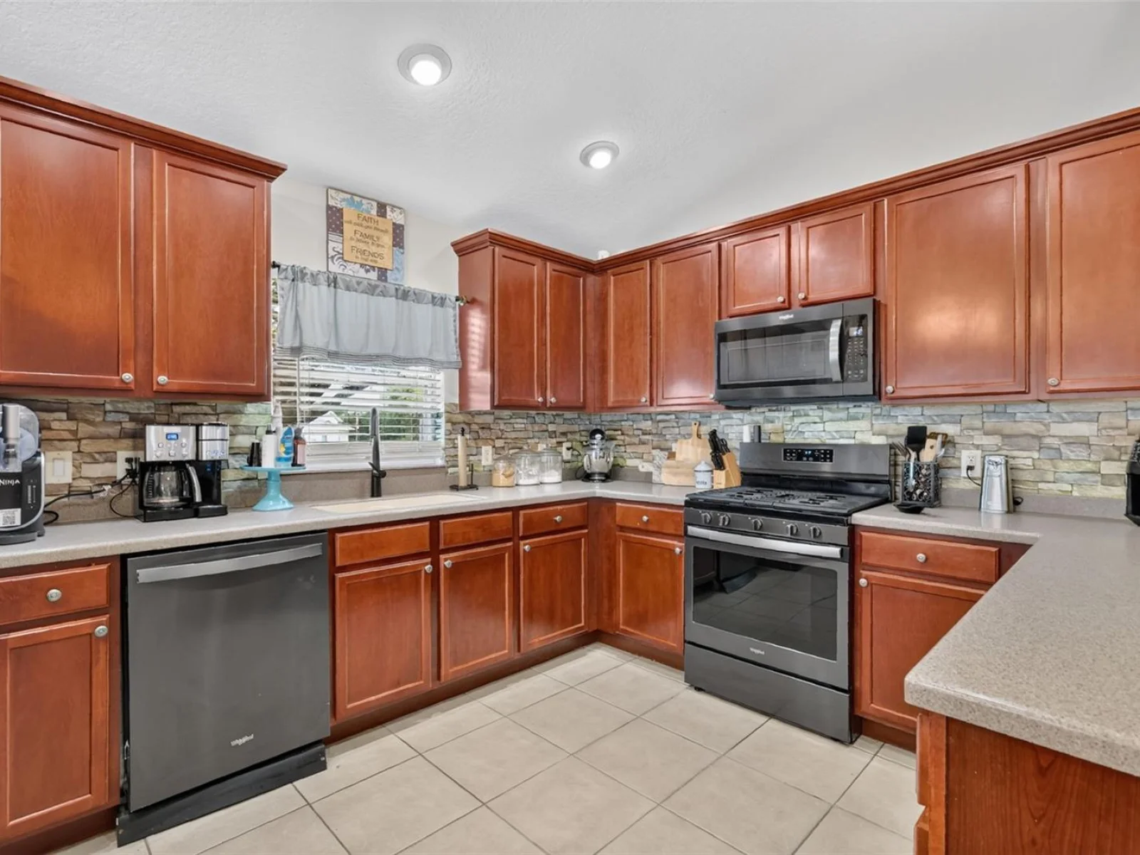 36809 MERIDIAN CIR, GRAND ISLAND, FL — photo 14