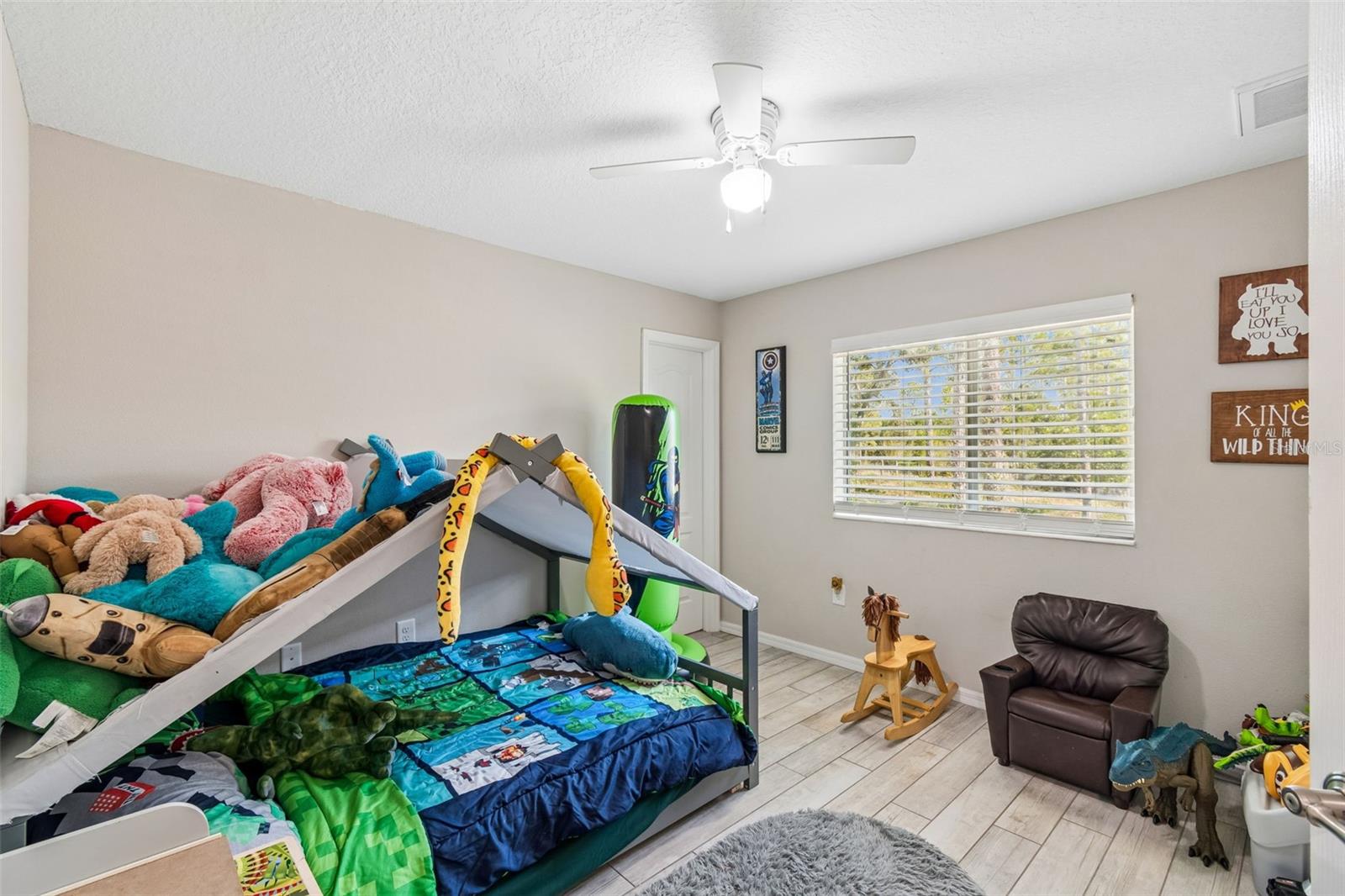 15476 MULHATTON RD, WEEKI WACHEE, FL — photo 16