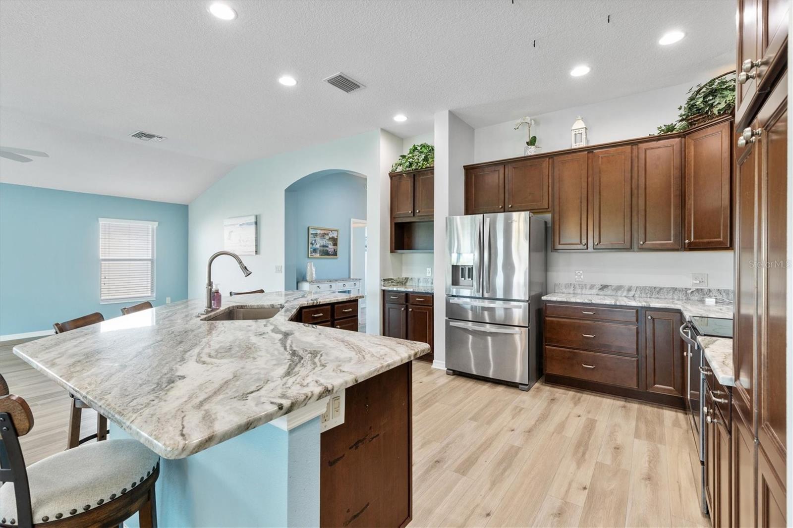 3461 EARL WAY, THE VILLAGES, FL — photo 28